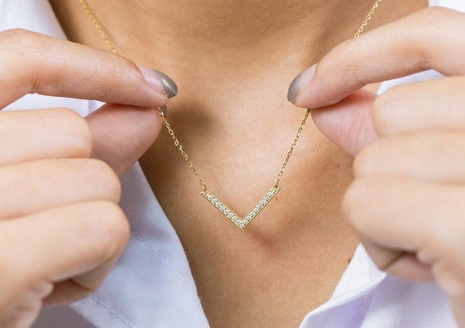 Diamond Chevron Necklace, V Shape Necklace, Geometric Chevron Bar Necklace, Minimalist Necklace Gift for Her