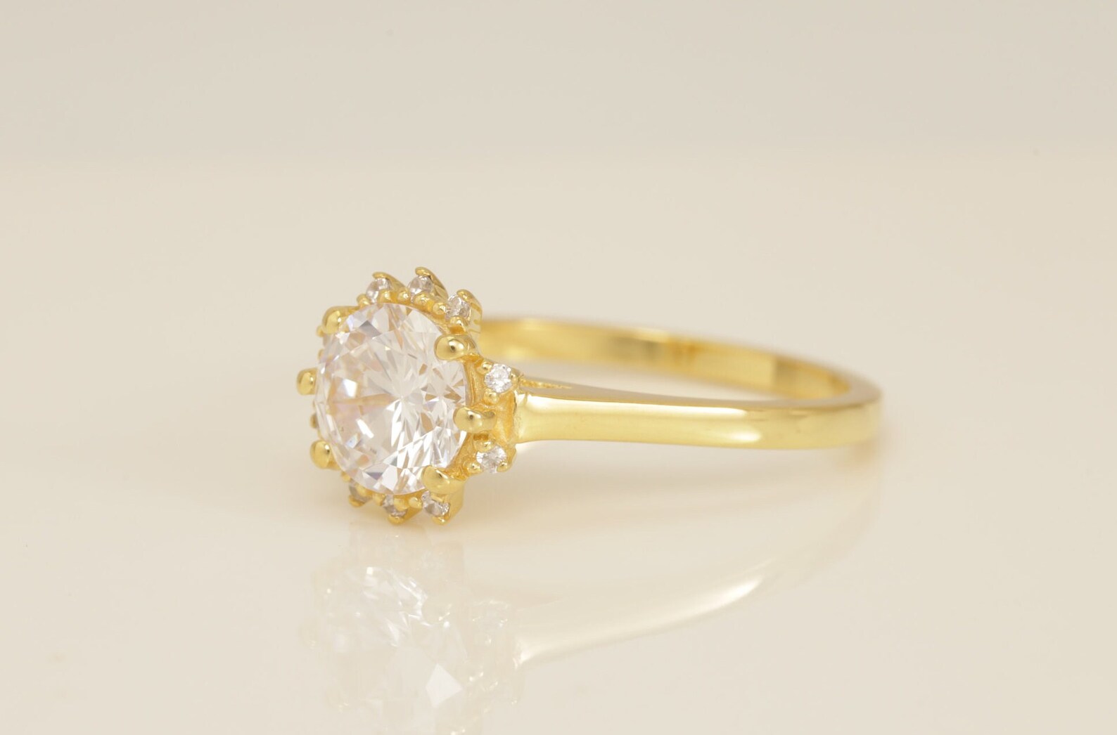 1.0 CT Diamond Cluster Engagement Ring, Floral Ring Gift for Women, Anniversary Ring, Vintage Jewelry