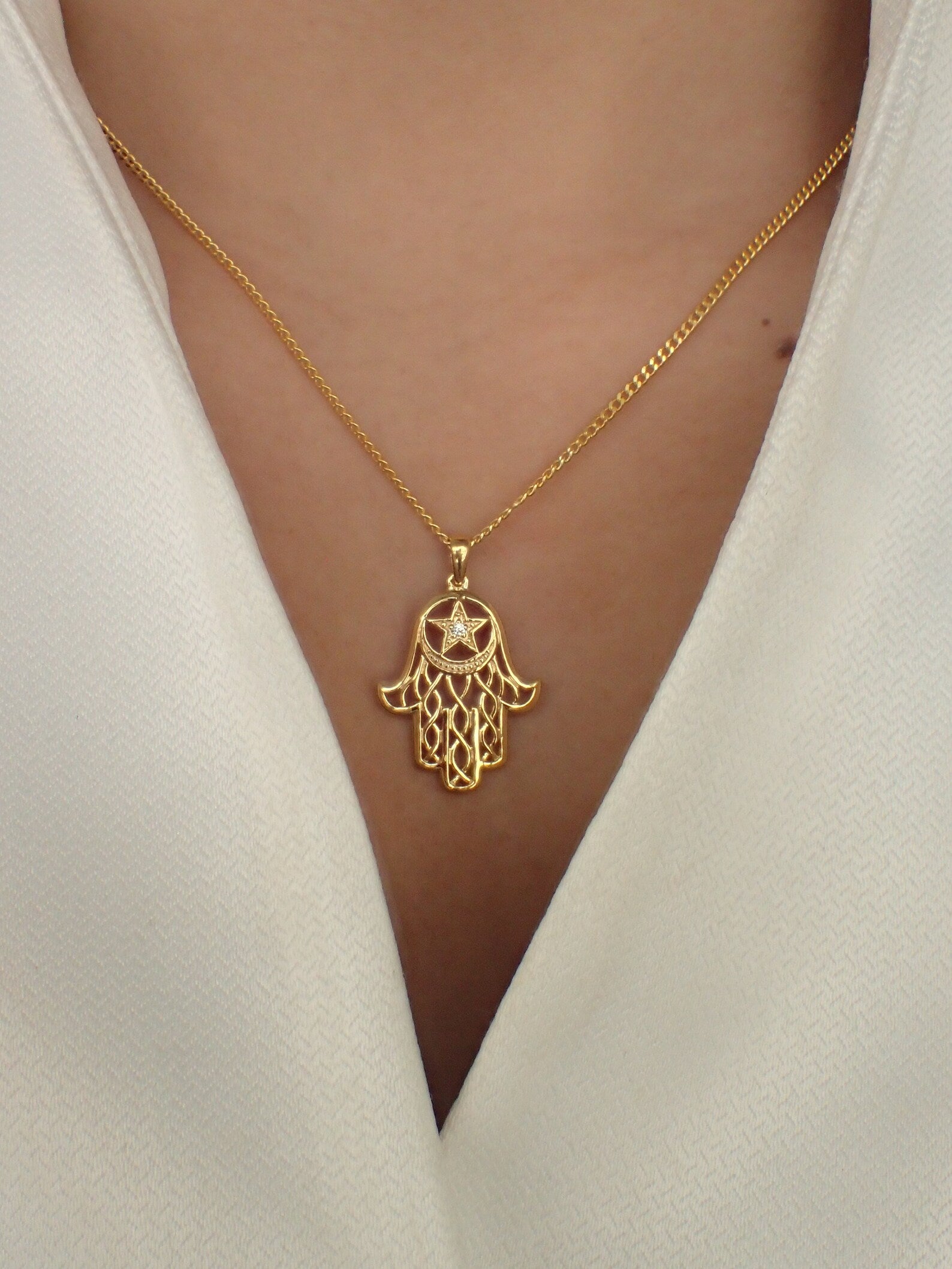 Hamsa Hand Necklace / Hand of Fatima / Protection Necklace / Good Luck Necklace / Hamsa Charm Gift for Her