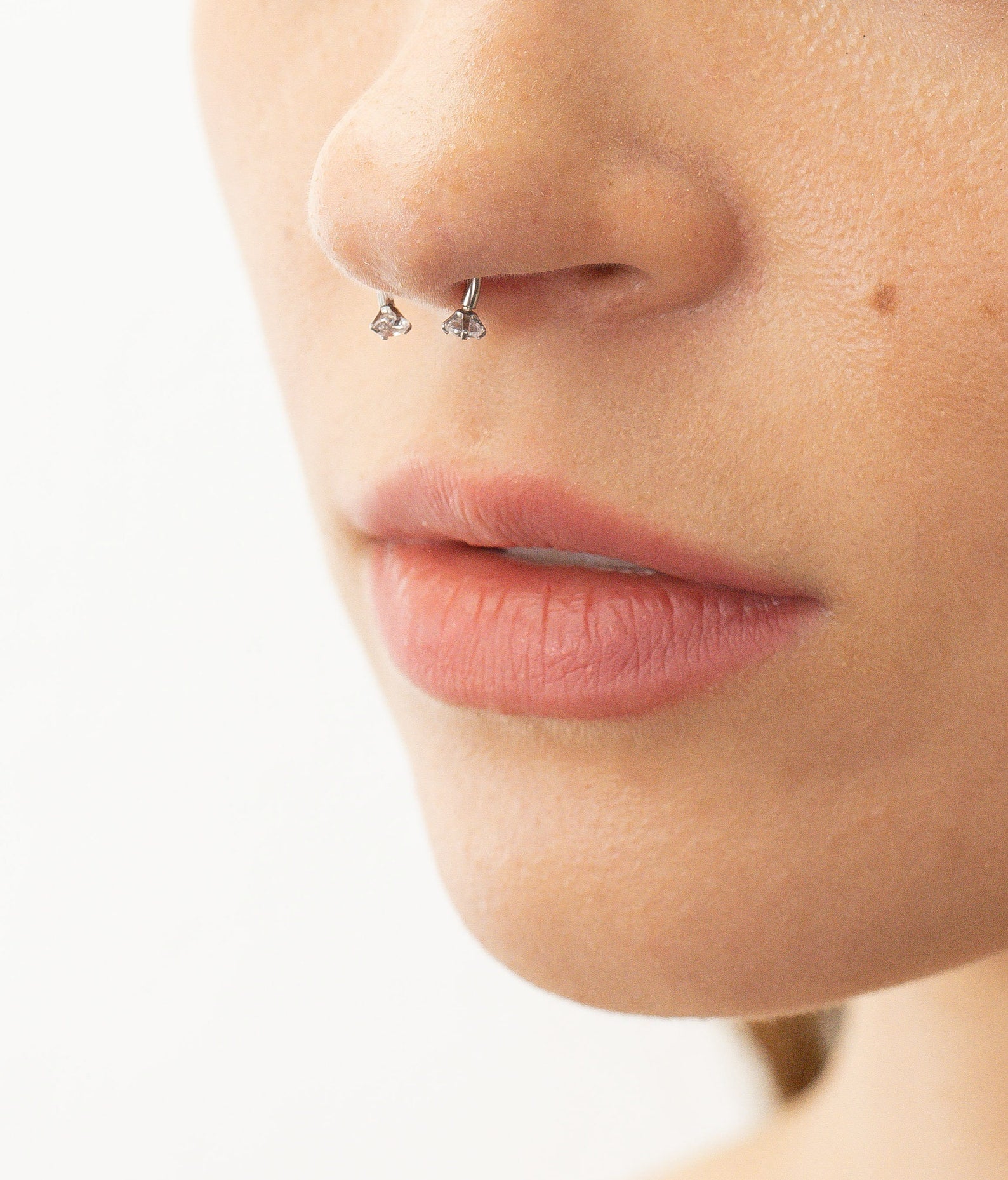 Diamond Septum Ring, Horseshoe Ring, Nose Piercing, Modern ring, Minimalist Ring, Septum Ring, Piercing Jewelry