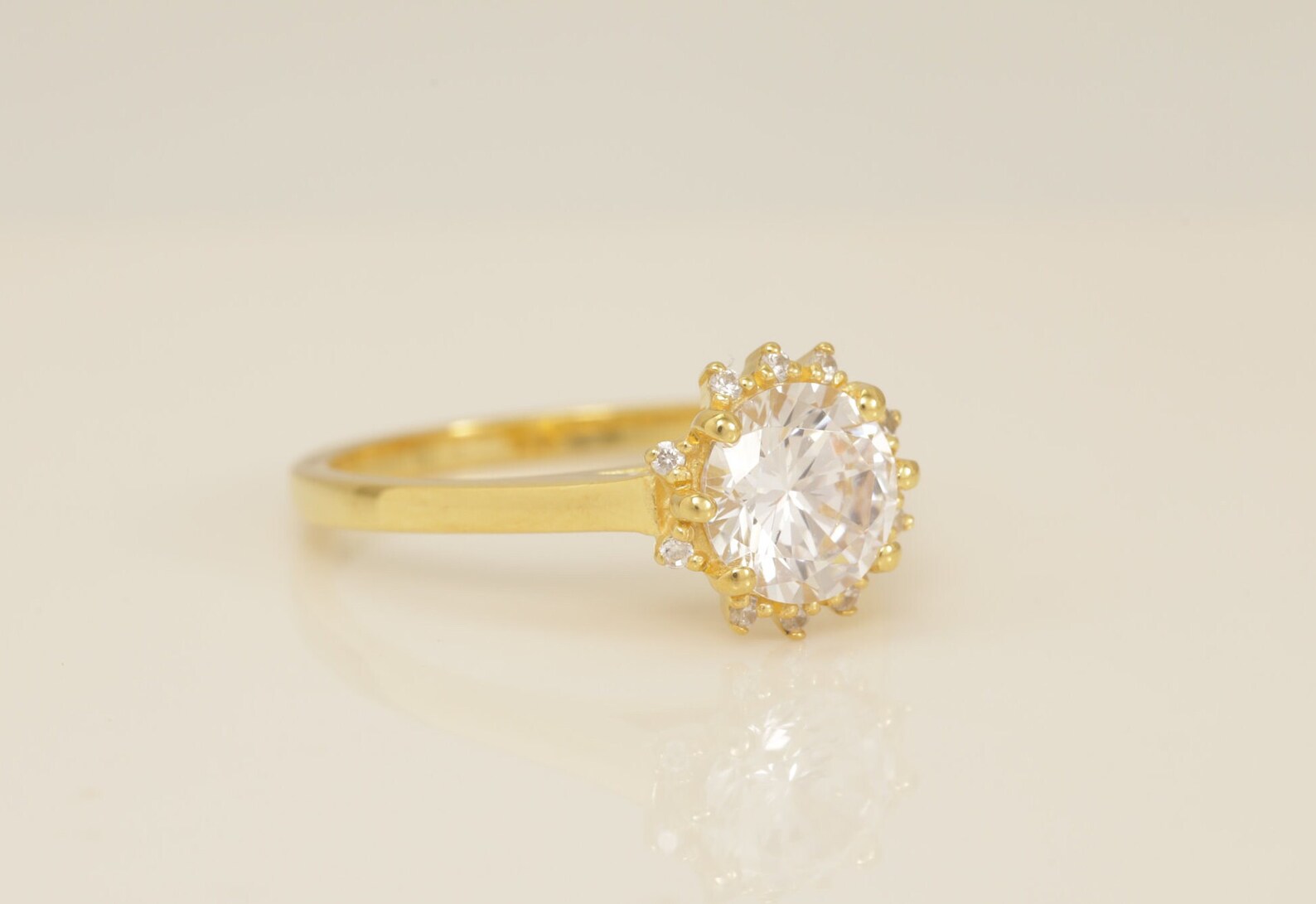 1.0 CT Diamond Cluster Engagement Ring, Floral Ring Gift for Women, Anniversary Ring, Vintage Jewelry
