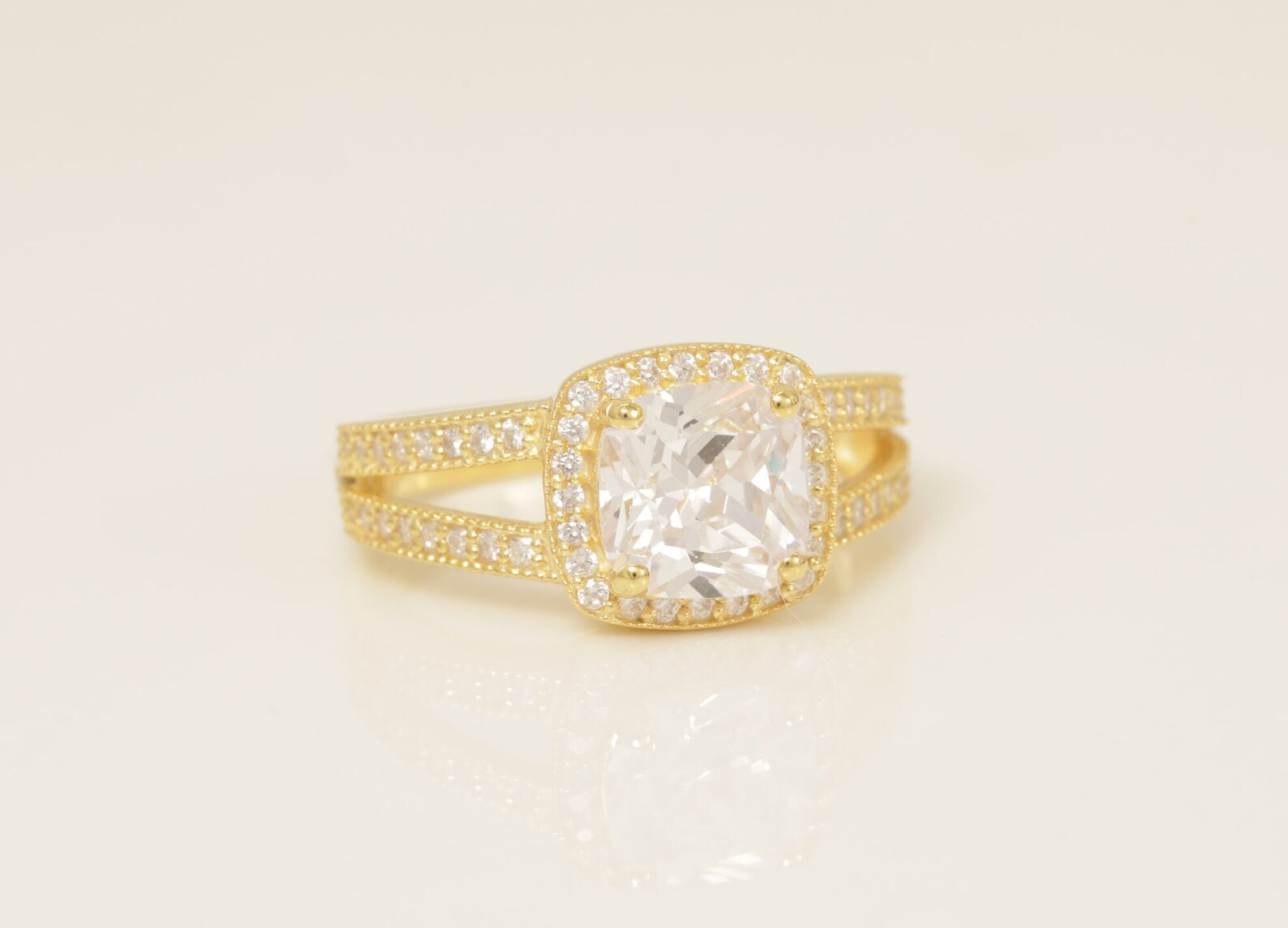 2.0 CT Split Shank Diamond Engagement Ring, Cushion Cut Wedding Ring, Diamond Halo Engagement Ring, Anniversary Ring