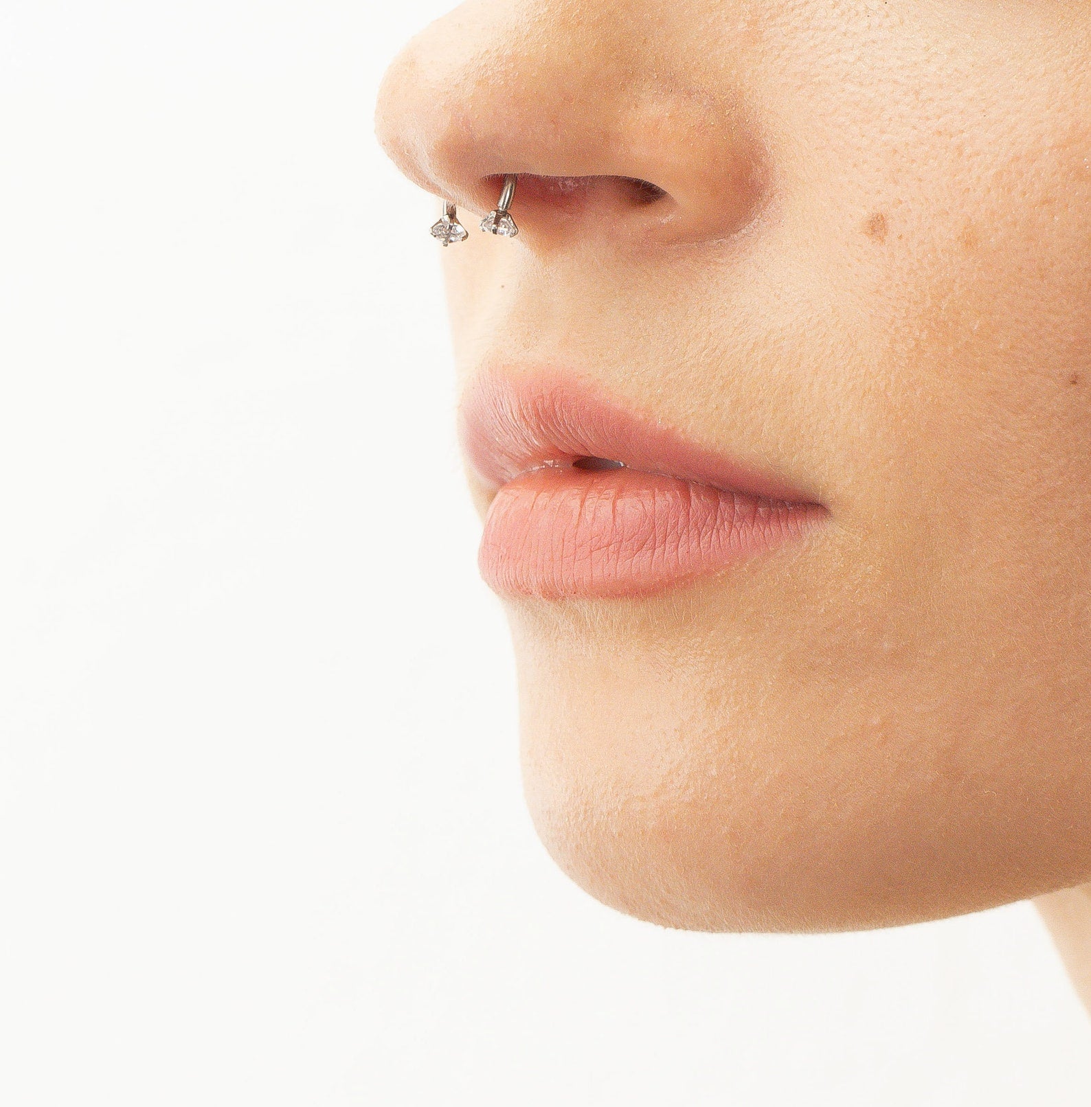 Diamond Septum Ring, Horseshoe Ring, Nose Piercing, Modern ring, Minimalist Ring, Septum Ring, Piercing Jewelry