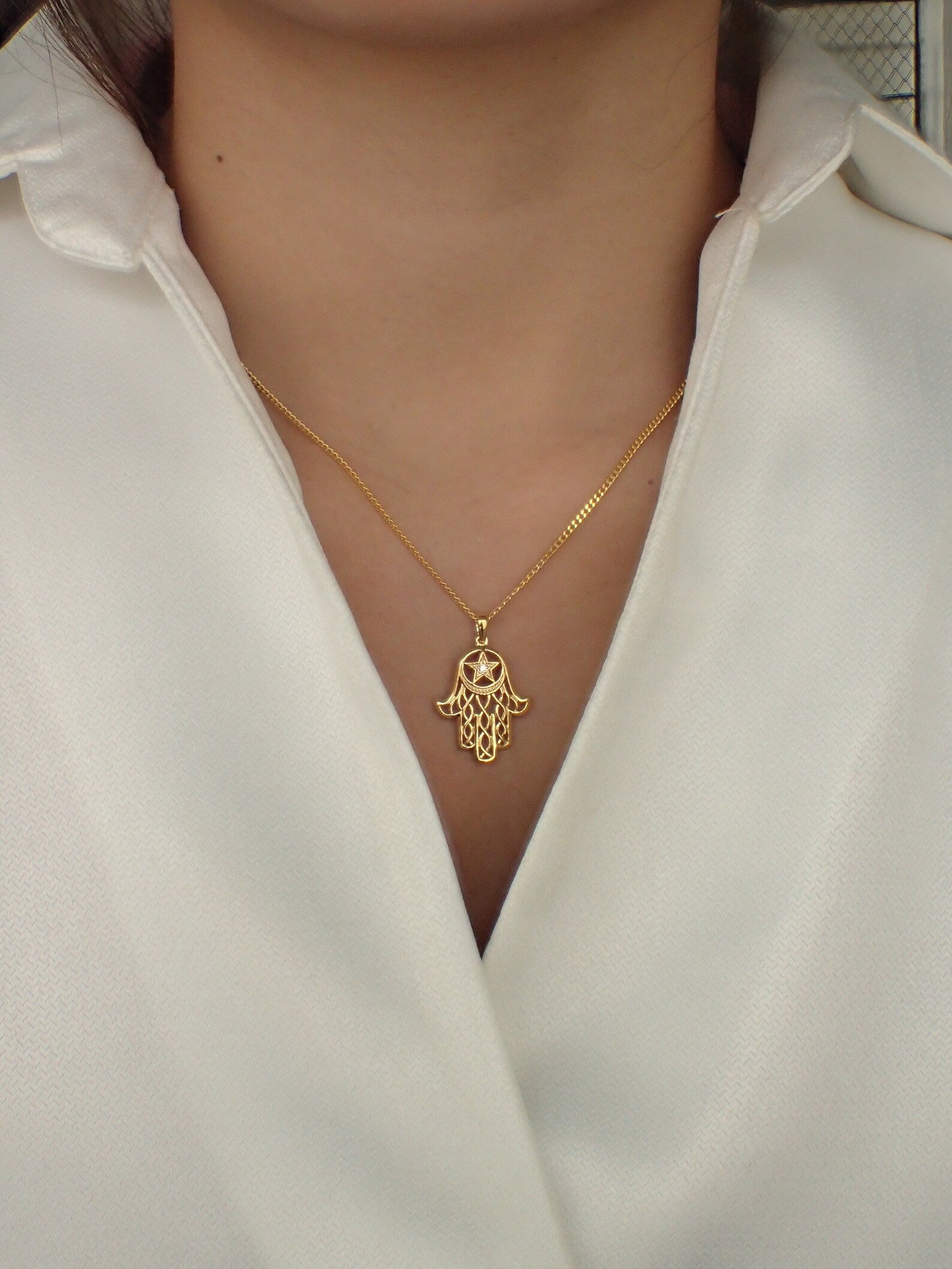 Hamsa Hand Necklace / Hand of Fatima / Protection Necklace / Good Luck Necklace / Hamsa Charm Gift for Her