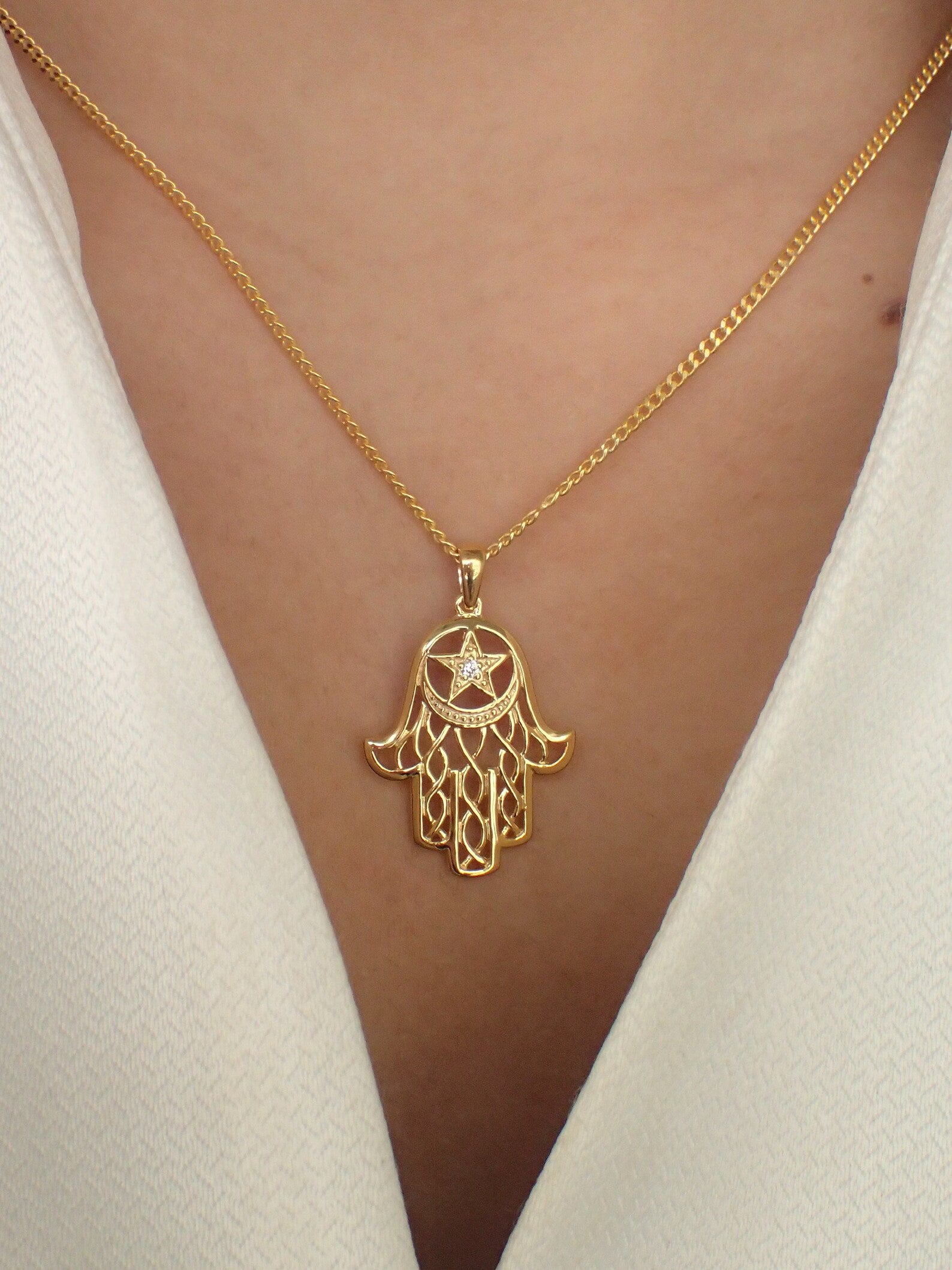 Hamsa Hand Necklace / Hand of Fatima / Protection Necklace / Good Luck Necklace / Hamsa Charm Gift for Her