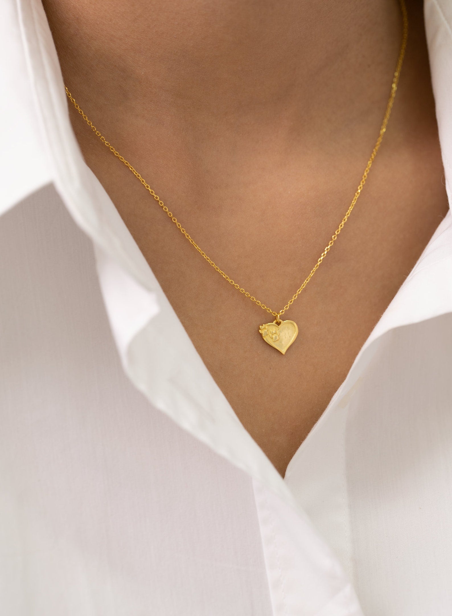 Paw Print Heart Necklace, Pet Memorial Necklace, Cat Lovers Gifts, Dog Lovers Gifts, Cat Paw Necklace