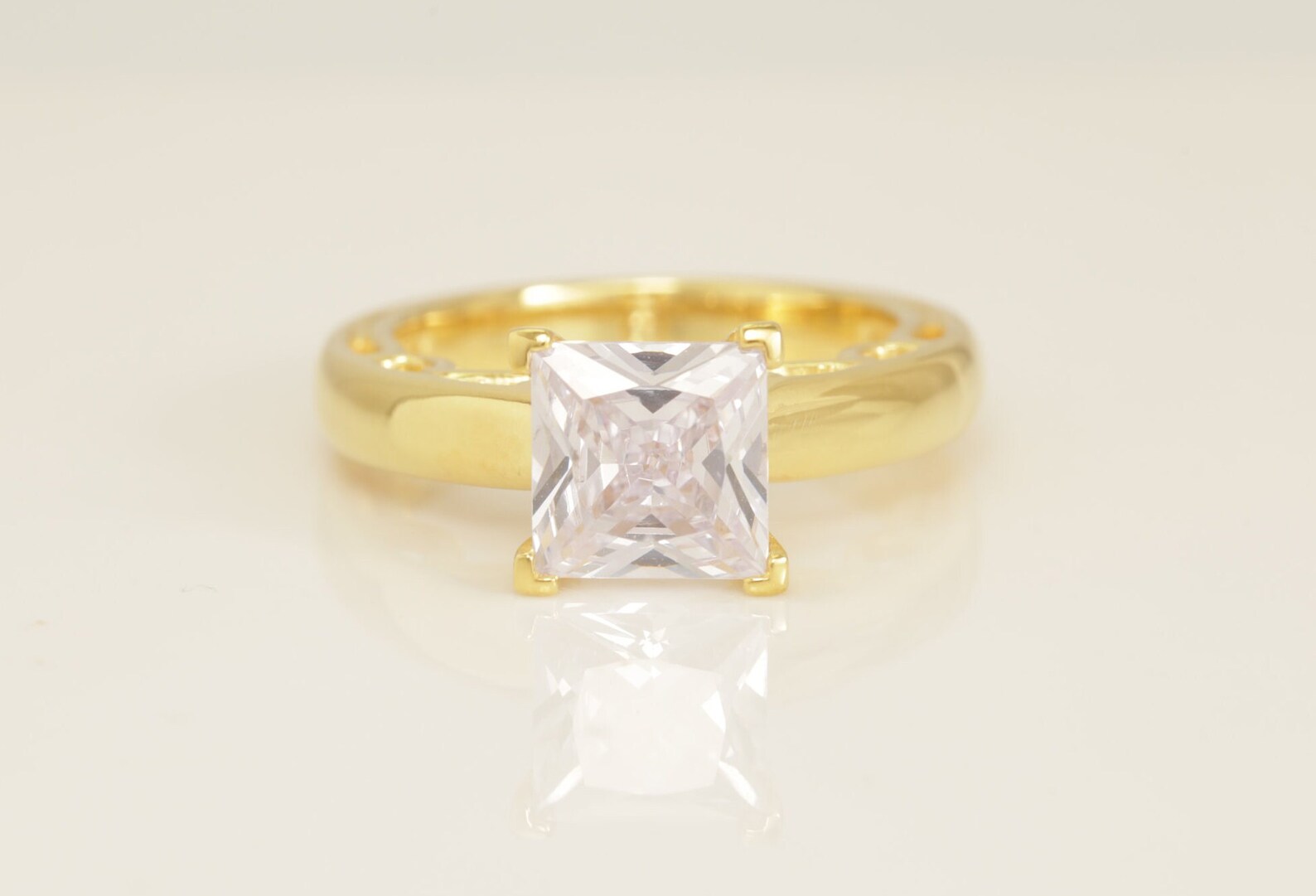 2.0 CT Princess Cut Diamond Engagement Ring, Princess Solitaire Wedding Ring, Bridal Promise Ring for Women, Anniversary Ring