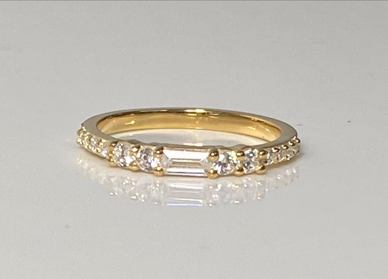 Baguette Diamond Wedding Ring, Unique Diamond Wedding Band, Stackable Diamond Ring, Anniversary Ring