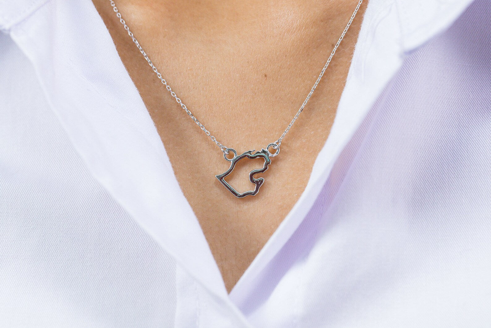 Personalized State Necklace, Home State Necklace, State Charm Necklace, Best Friend Gifts, Long Distance Gift, State Jewelry