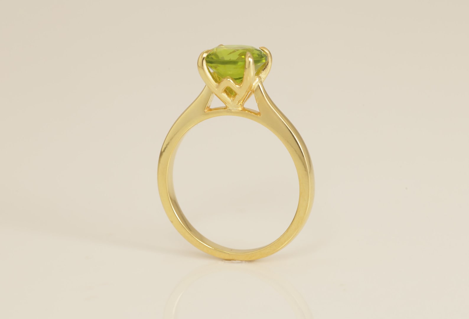 2.0 CT Peridot Solitaire Engagement Ring, Wedding Ring for Women, Anniversary Gift, August Birthstone Rings