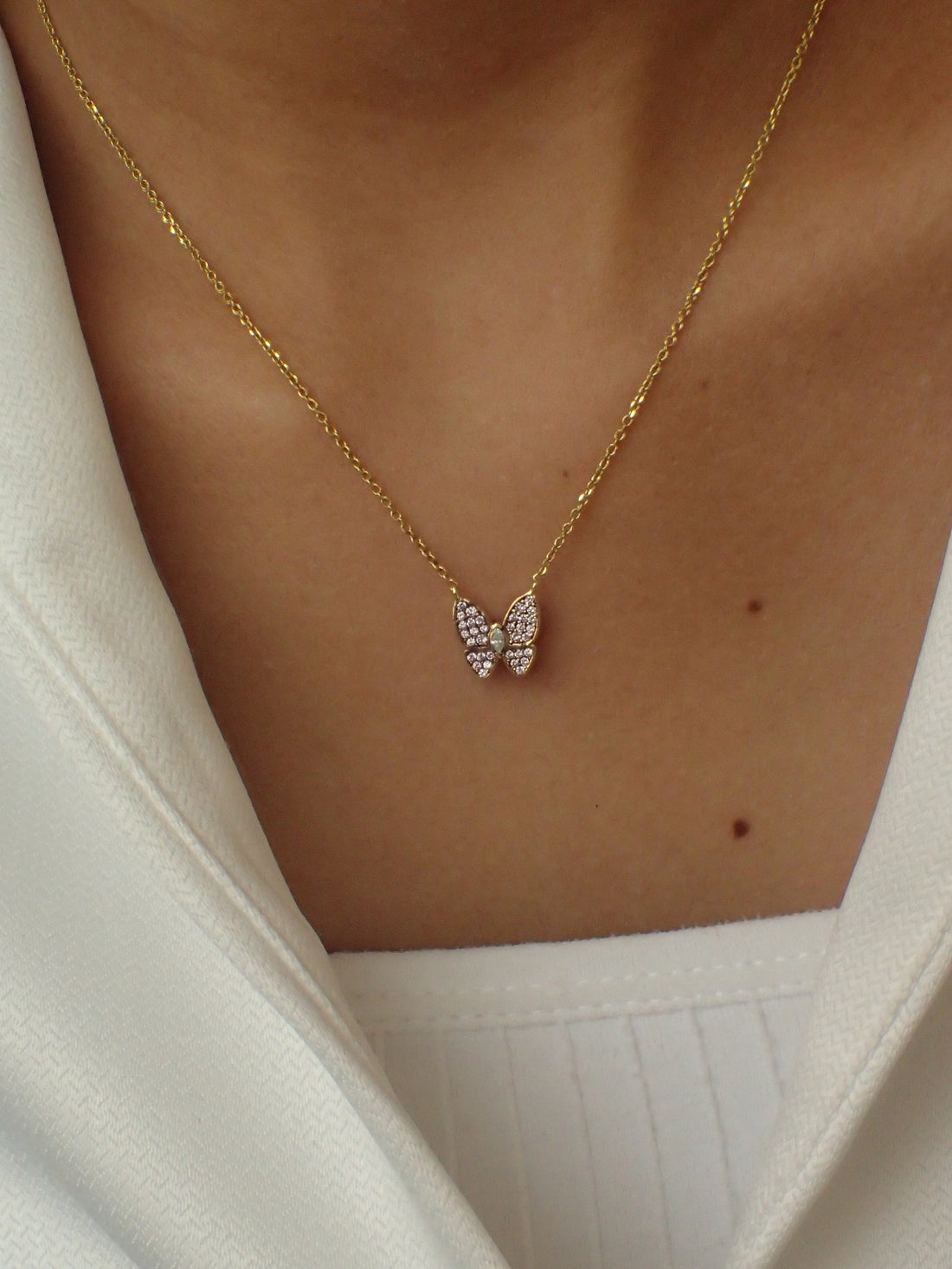 Butterfly Necklace / Amethyst Necklace / February Birthstones / Bridesmaid Gift / Minimalist Necklace Gift for Her