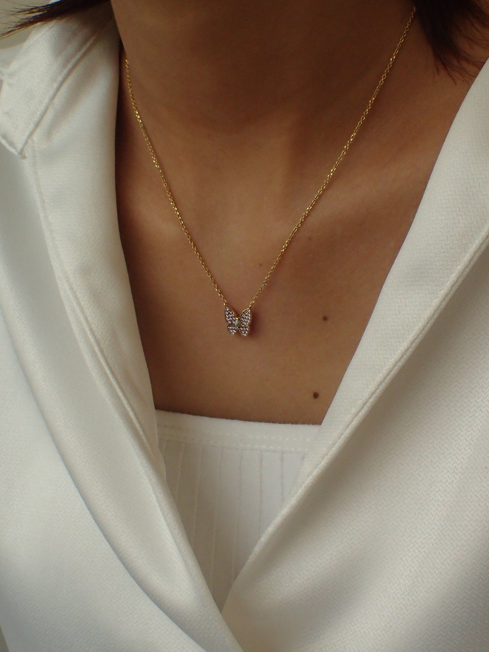 Butterfly Necklace / Amethyst Necklace / February Birthstones / Bridesmaid Gift / Minimalist Necklace Gift for Her