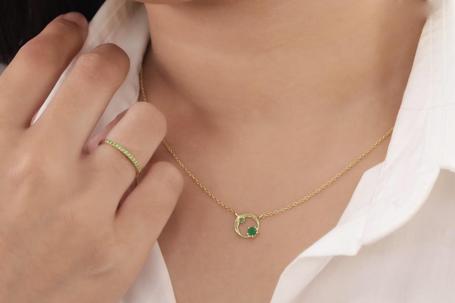 Emerald Karma Circle Necklace, May Birthstone Necklace, Open Circle Karma Necklace, Minimalist Circle Necklace, Layering Necklace