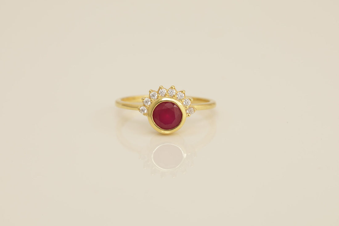 0.50 CT Garnet Cluster Engagement Ring, Vintage Solitaire Wedding Ring, Promise Ring, Anniversary Ring, Vintage Style Ring