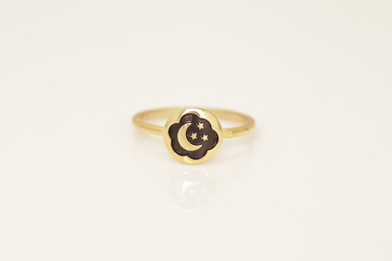 Crescent Moon Ring, Moon Disc Ring, Dainty Crescent Moon Promise Ring, Moon and Star Ring, Stackable Ring Gift for Her