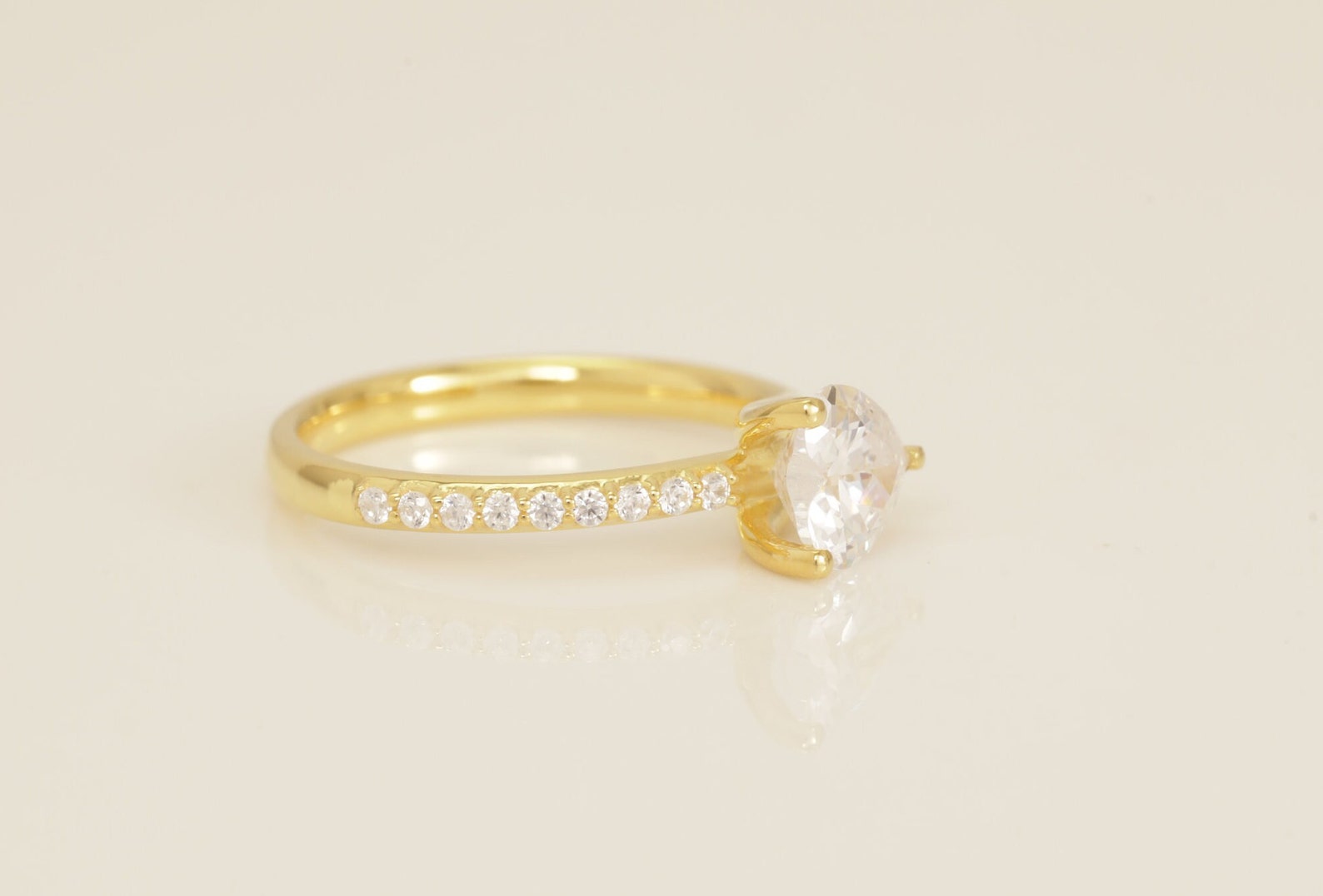 Heart-Shape Diamond Engagement Ring, Vintage Style Solitaire Ring, Bridal Promise Ring for Women, Anniversary Ring
