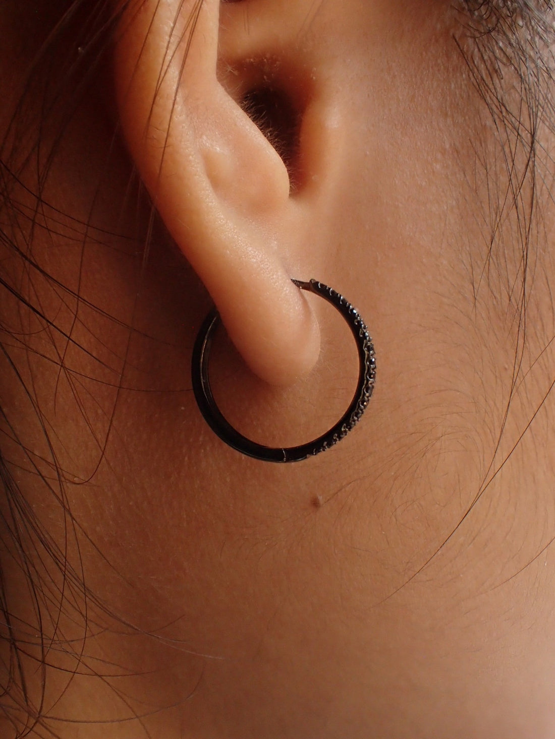 Simulated Black Diamonds Hoop Earrings / Huggies Earrings / Minimalist Eternity CZ Earring / Huggie Hoops Earrings