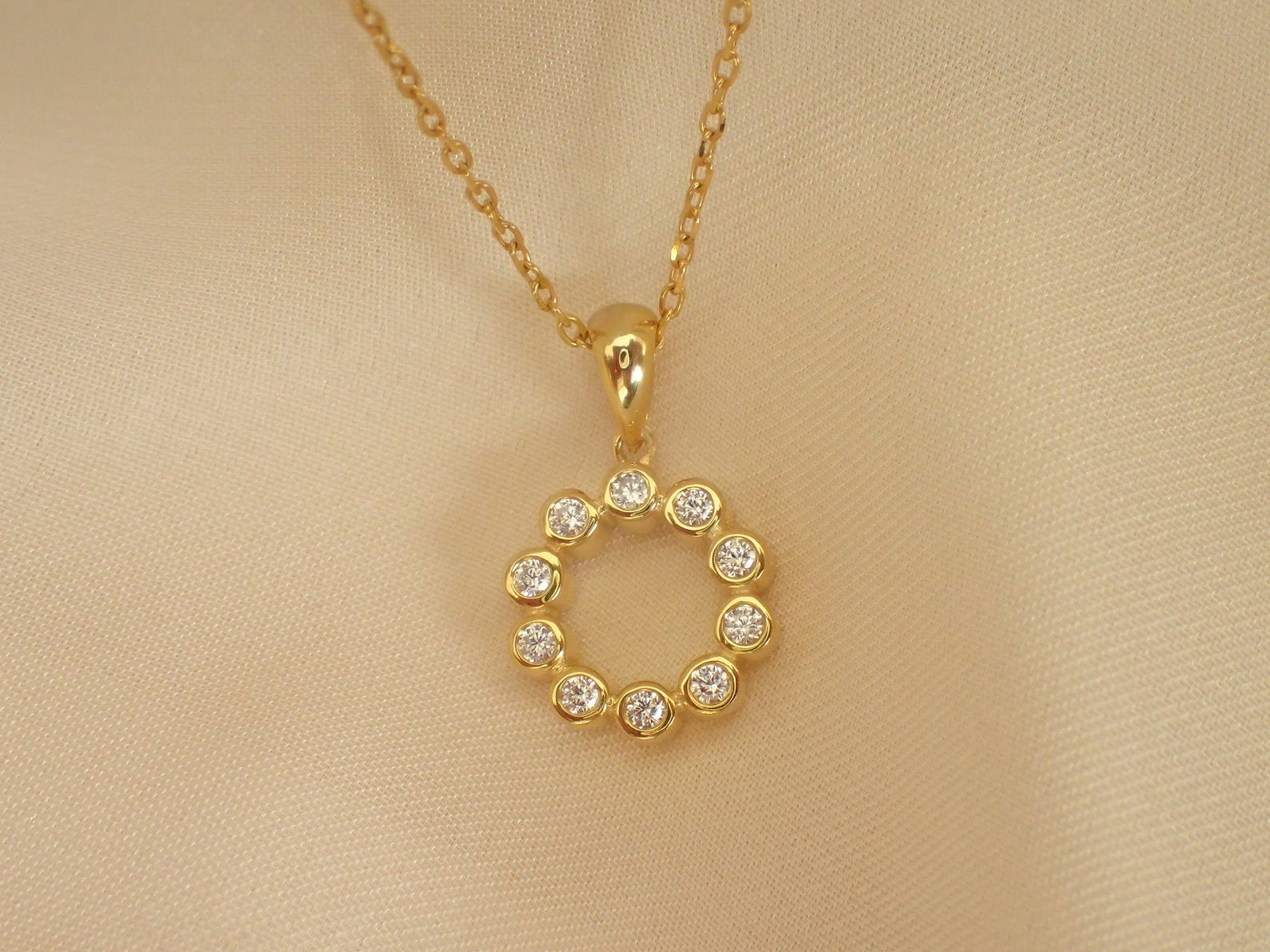 Bezel Set Circle Necklace / Crystal Circle of Life Necklace / Diamond Layered Necklace / Bridesmaid Gift