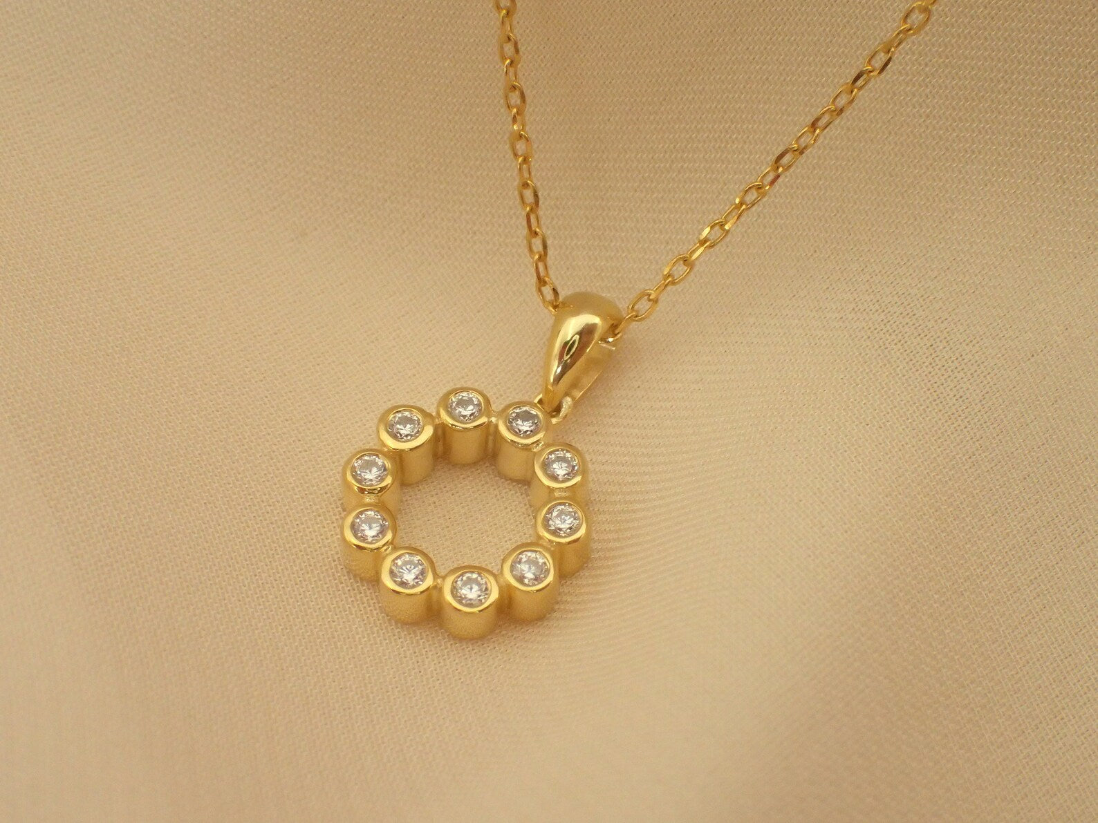 Bezel Set Circle Necklace / Crystal Circle of Life Necklace / Diamond Layered Necklace / Bridesmaid Gift