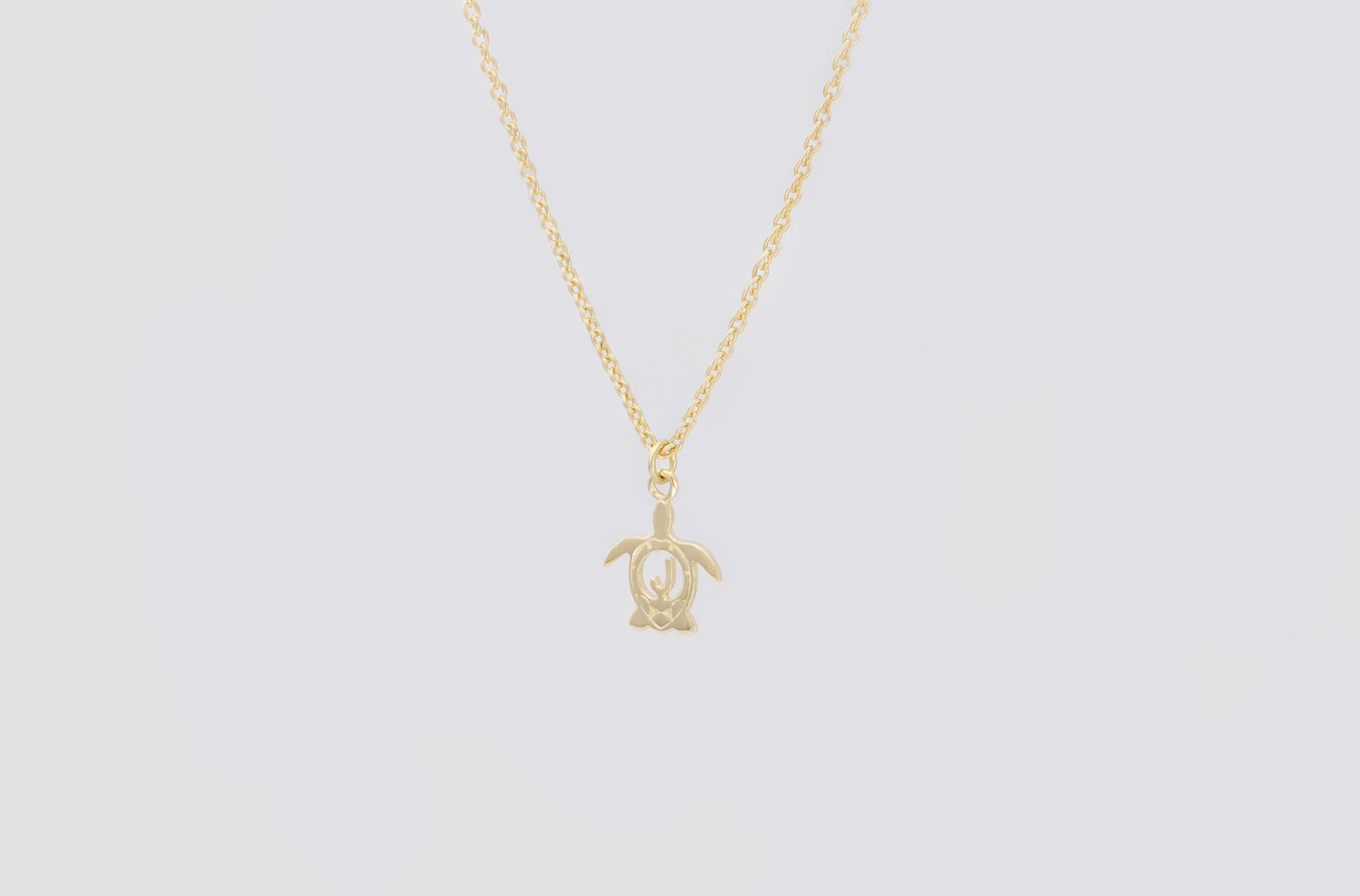 Sea Turtle Letter Necklace, Personalized Initial Necklace, Animal Jewelry, Beach Lover Gift, Ocean Turtle Necklace