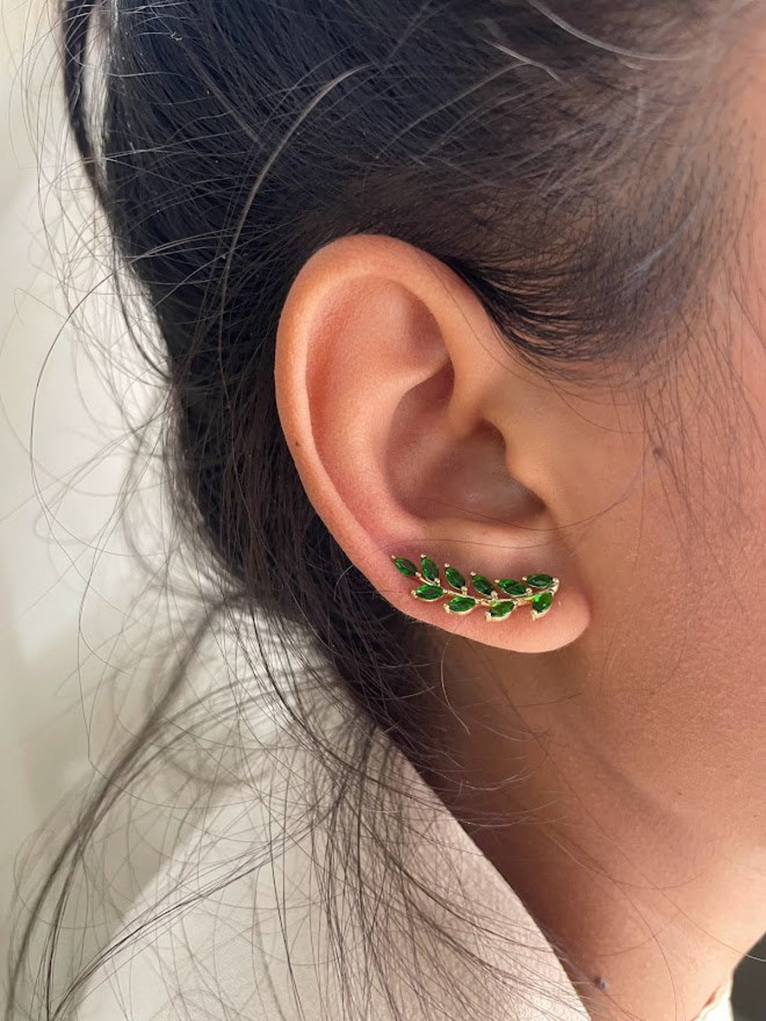 Emerald Earring Climber / Marquise Ear Crawlers Earrings / Ear Climber Earrings / Bridesmaid Gift / May Birthstones