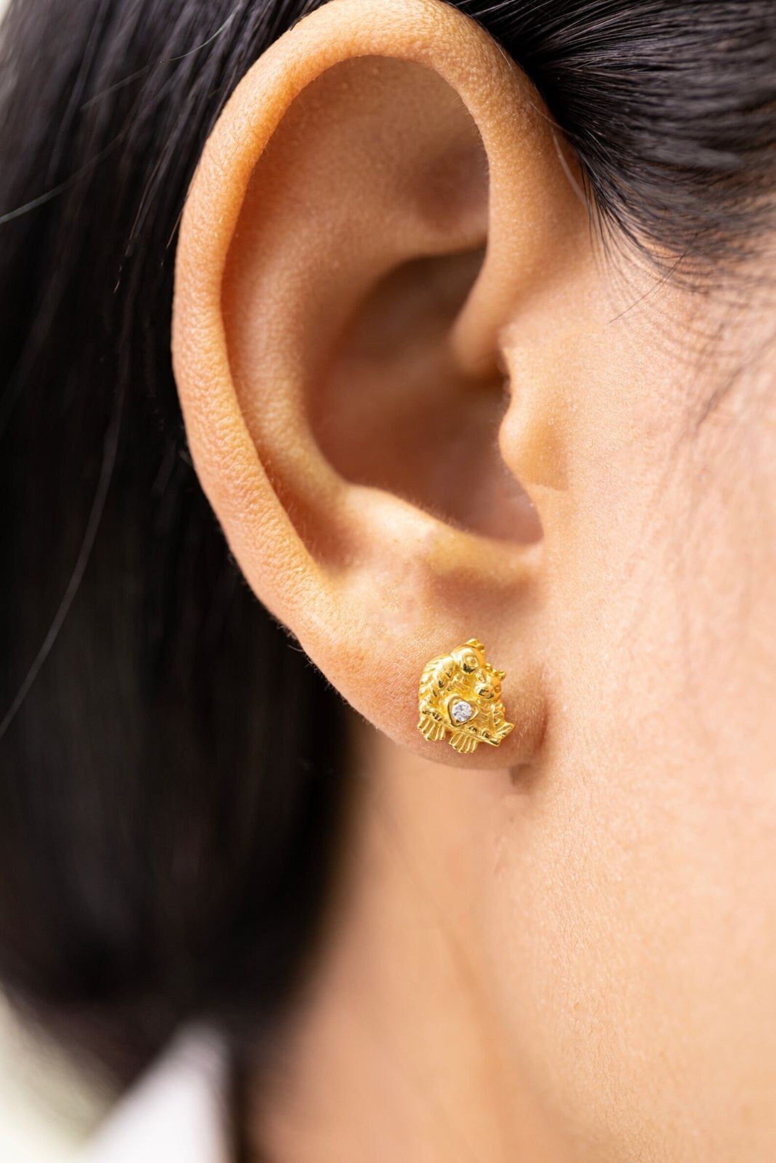 Bird Stud Earrings, Minimalist Bird Earrings, Bird Jewelry, Cute Animal Earrings, Sparrow Earrings