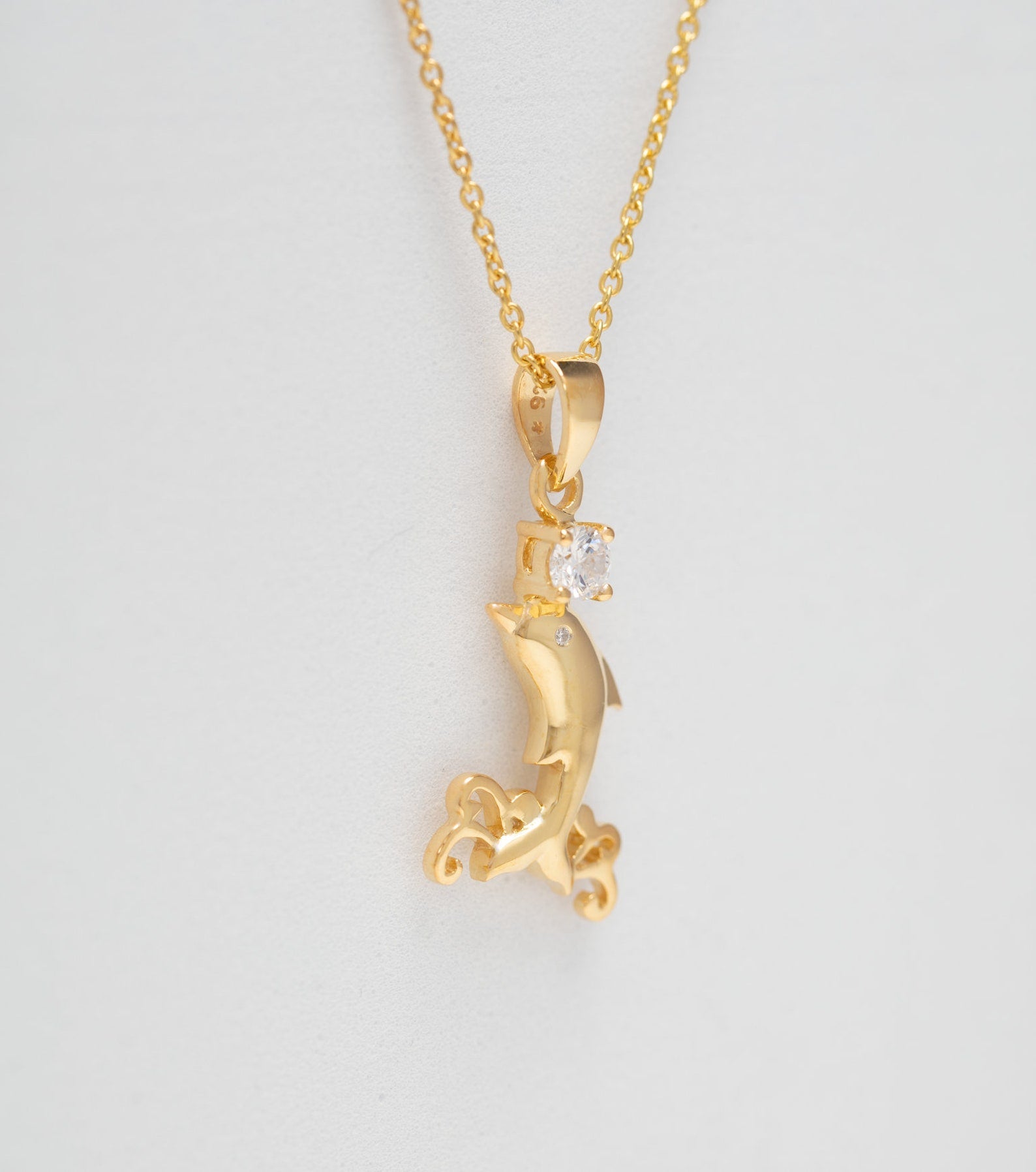 Dolphin Pendant Necklace, Dolphin Charm, Ocean Fish Necklace, Dolphin Lover Gift, Best Friend Gift, Beach Jewelry