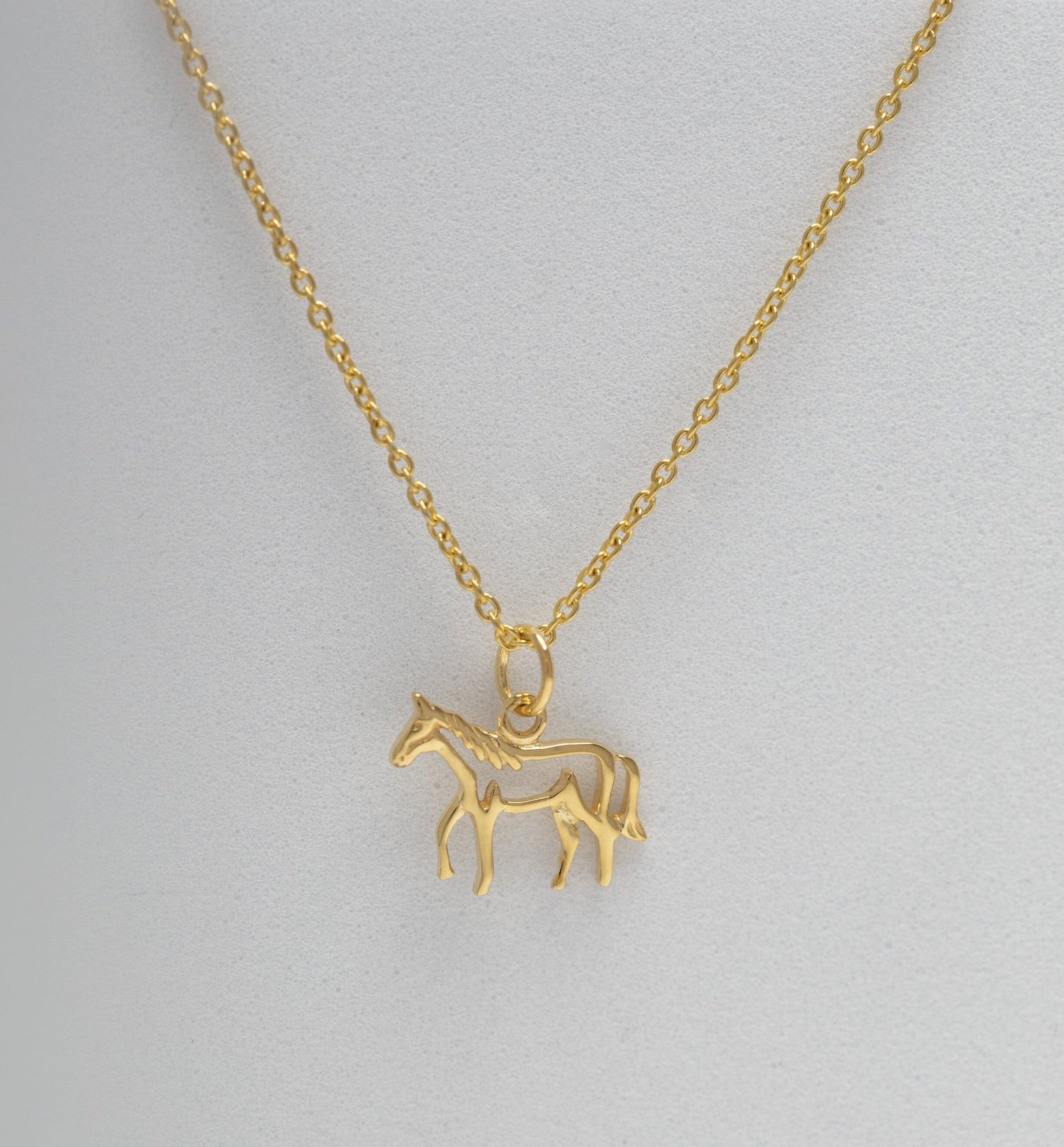 Minimalist Horse Necklace, Horse Charm Necklace, Equestrian Necklace, Horse Riding Gift, Animal Necklace
