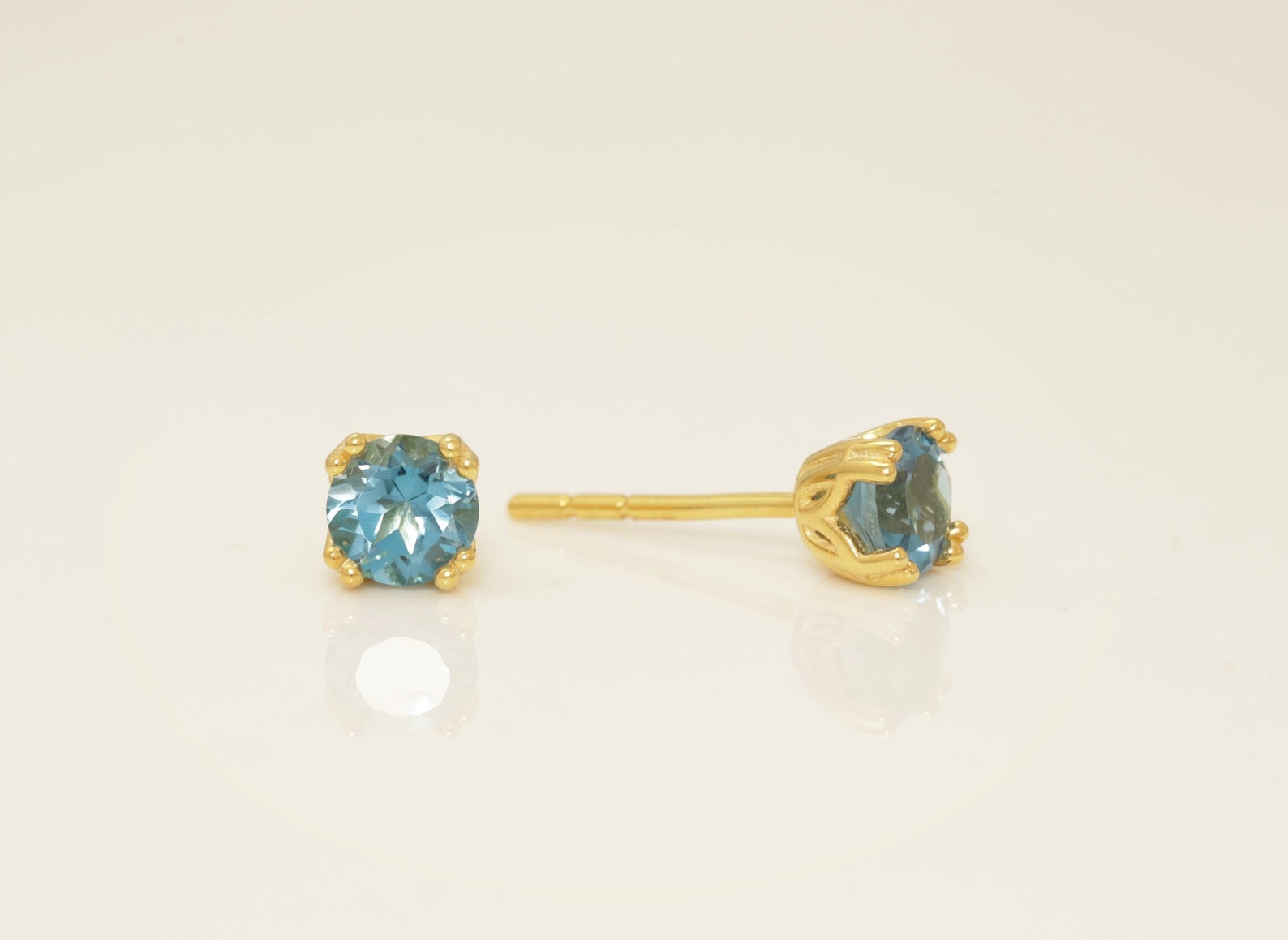 Blue Topaz Filigree Stud Earrings, December Birthstone Gift, Double Prong Filigree Studs Gift for Women, Blue Topaz Earrings