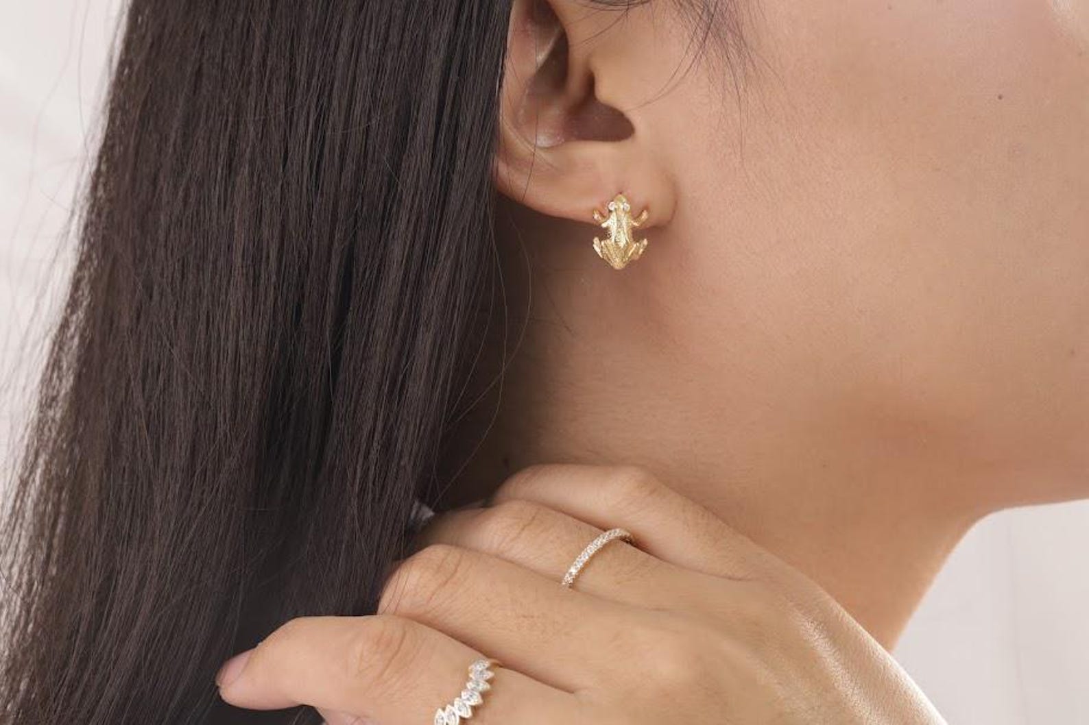 Frog Stud Earrings, Frog Stud Charm, Minimalist Frog Earrings, Animal Jewelry, Classic Earrings, Bridesmaid Gift