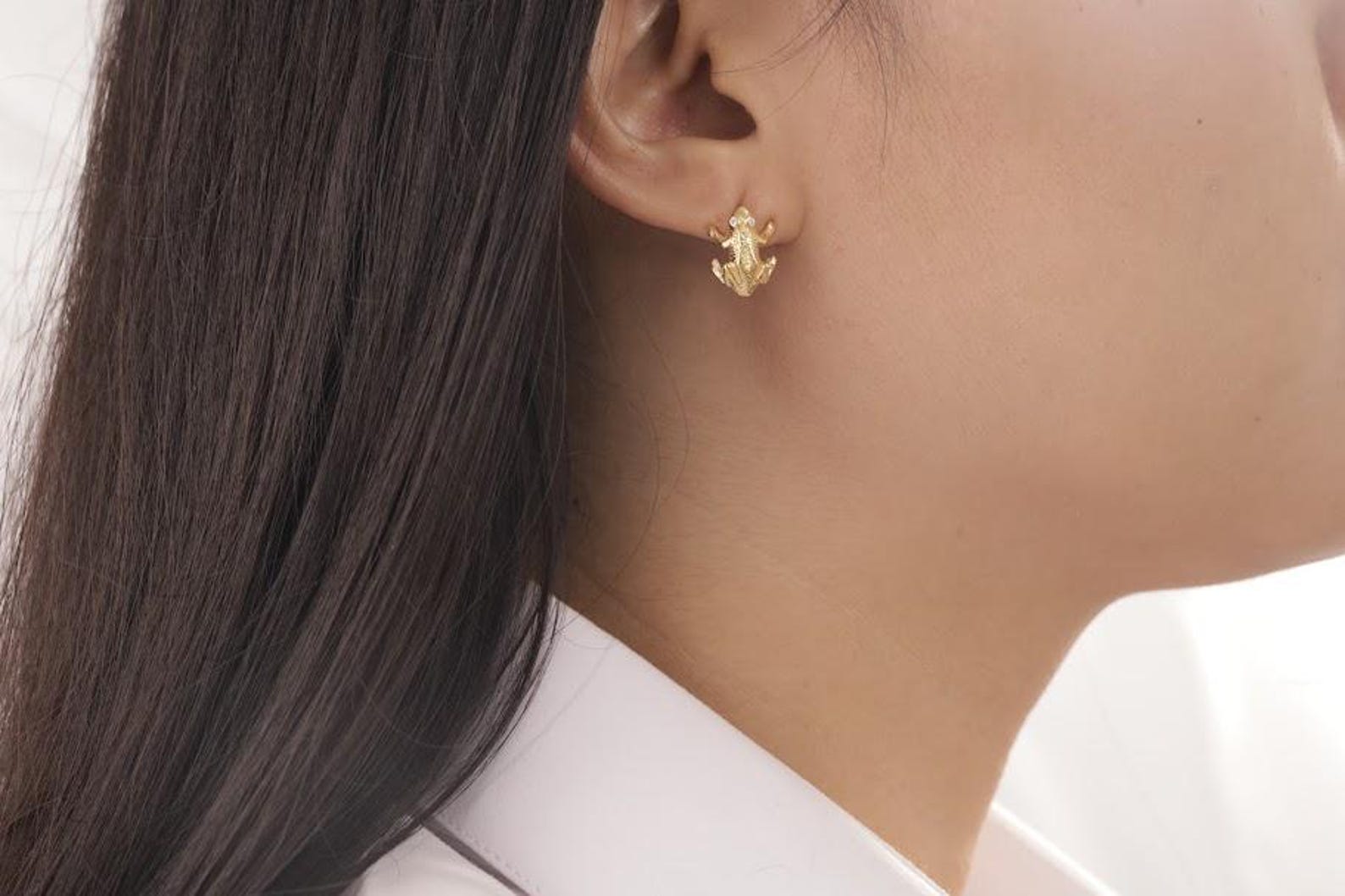 Frog Stud Earrings, Frog Stud Charm, Minimalist Frog Earrings, Animal Jewelry, Classic Earrings, Bridesmaid Gift