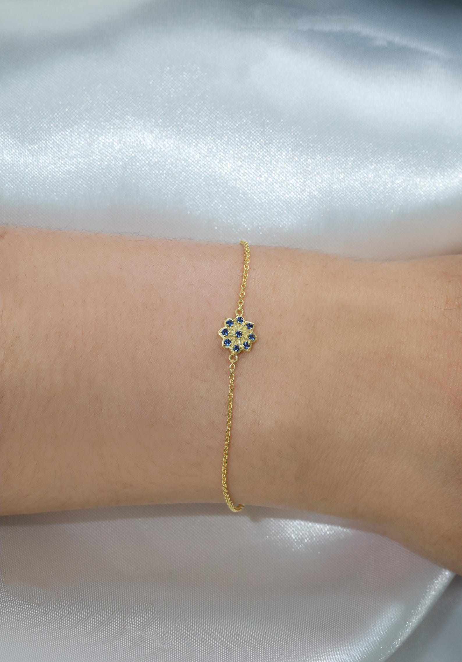 Blue Sapphire Cluster Bracelet, Flower Design Bracelet, September Birthstones, Bridesmaid Gift, Bridal Bracelet Gift for Her