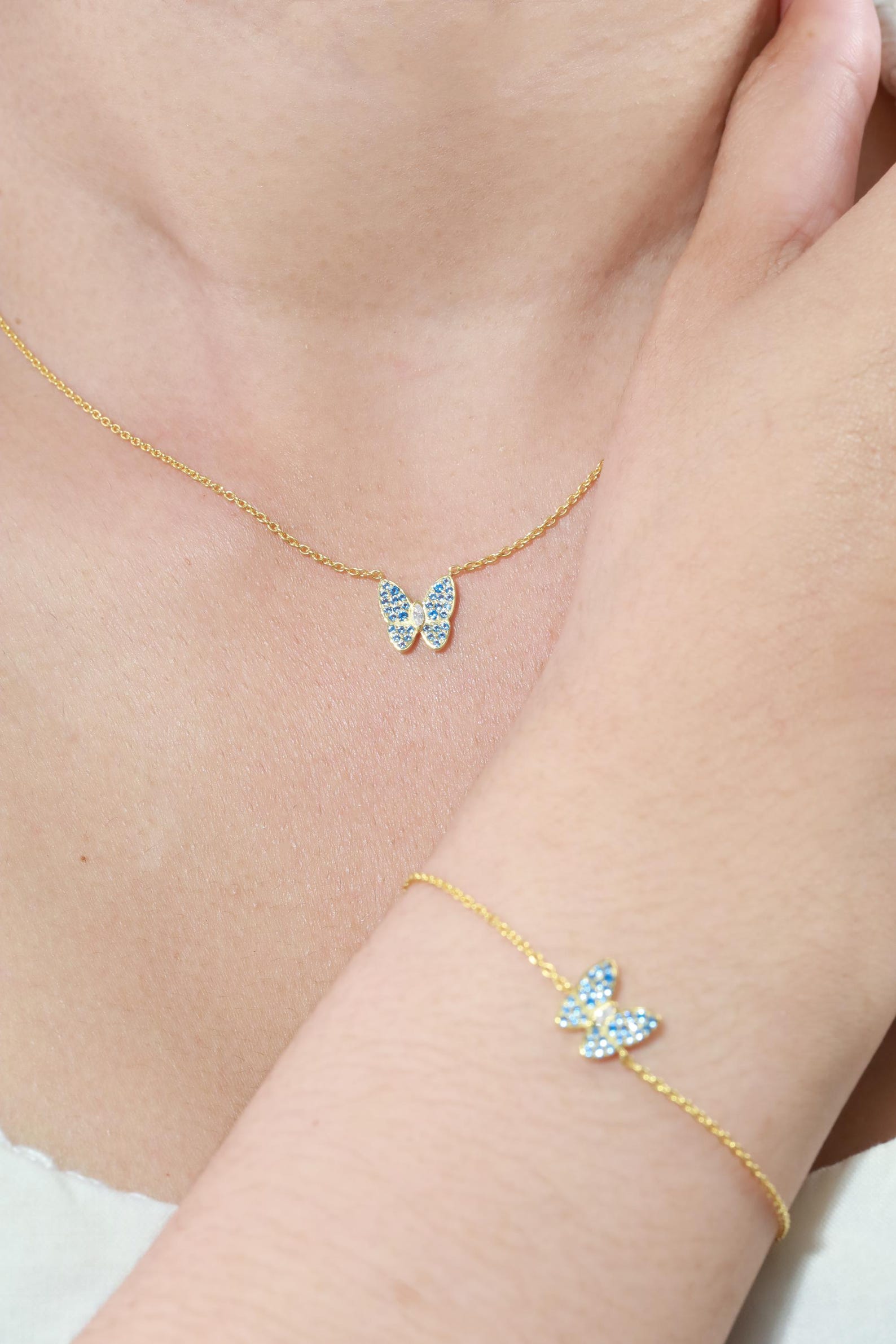 Aquamarine Butterfly Bracelet, Dainty Chain Bracelets, March Birthstones Gifts, Bridesmaid Gift, Minimalist Bracelet Gift for Her