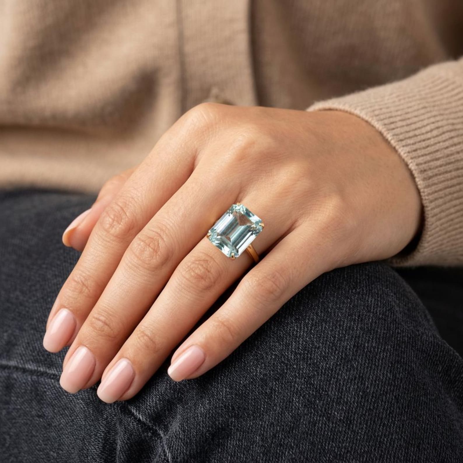16×12 mm Emerald-Cut Lab-Created Aquamarine Statement Ring — detail 6