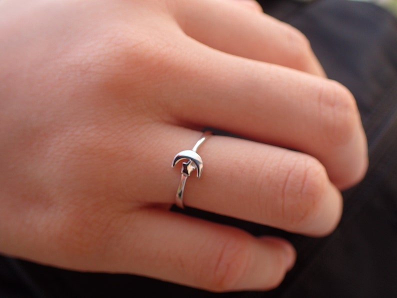 Moon and Star Ring / Sterling Silver Moon Ring / Promise Ring / Anniversary Ring