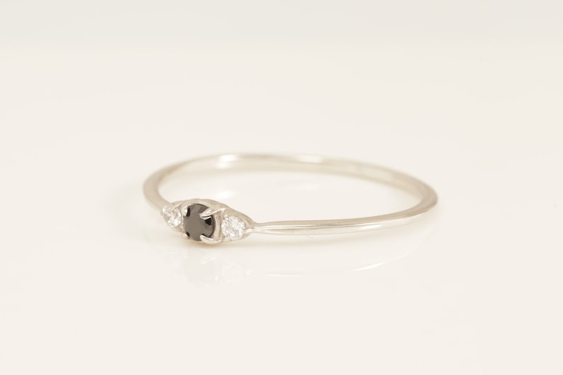 Minimalist Three Stone Black Diamond Ring, Dainty Wedding Band, Vintage Black Diamond Engagement Ring Gift for Her