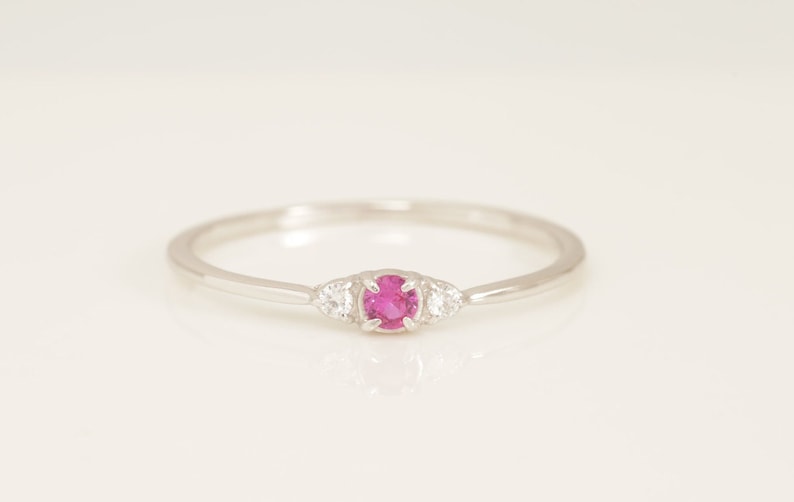 Minimalist Three Stone Ruby Ring, July Birthstones Ring, Dainty Wedding Band, Vintage Ruby Ring, Diamond Engagement Ring