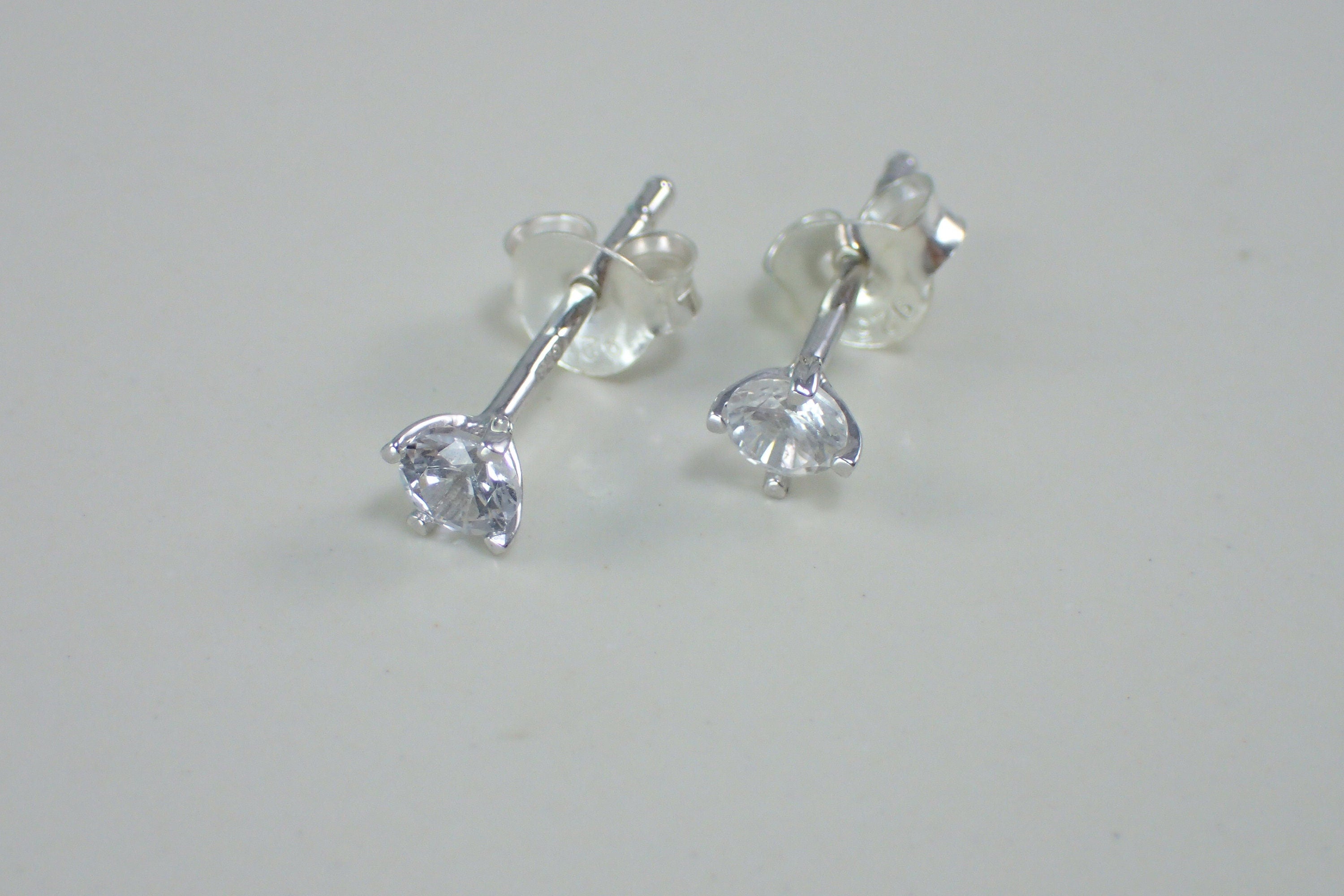 2mm Diamond Stud Earrings / Mini Studs for Women / Round Stud Earrings / Minimalist Earrings Gift for Her/ In Stock
