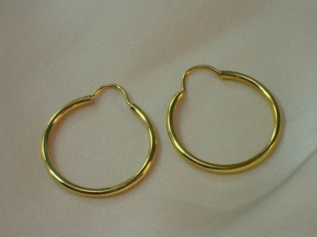 25 MM Minimalist Hoop Earring / Bridesmaid Gift / Earrings Gift for Women / In Stock