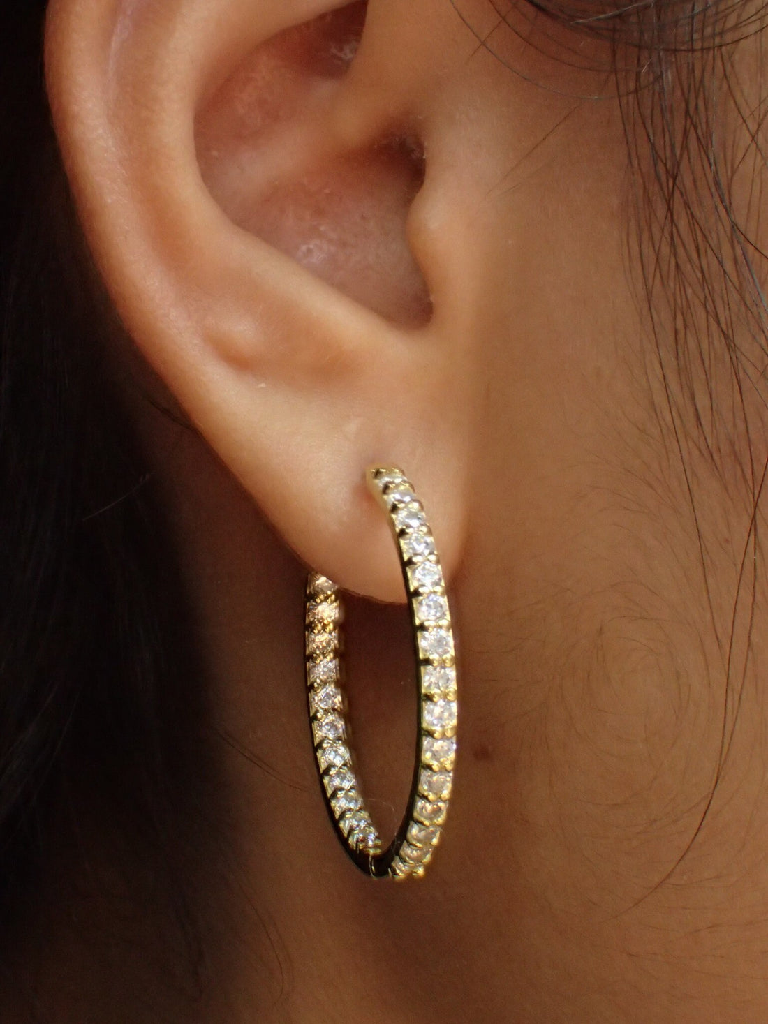 Diamonds Hoop Earrings / Hoop Earrings / Huggie Hoops Earrings / Minimalist Hoop Earring for Women / In Stock