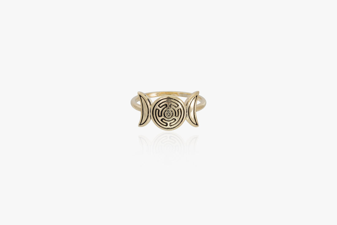 Hecate Moon Ring, Triple Moon Goddess, Hecate's Magic Strophalos Ring, Goddess Moon Ring