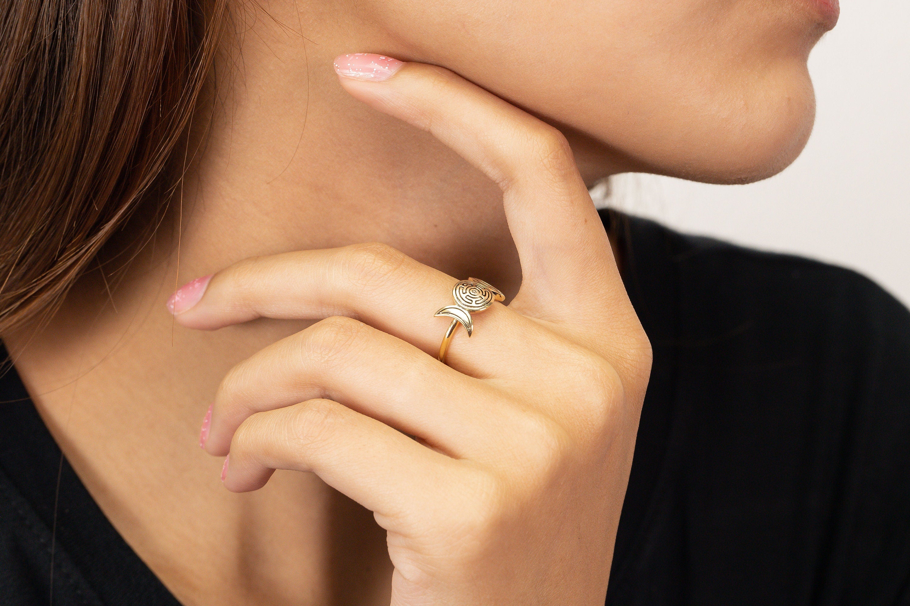 Hecate Moon Ring, Triple Moon Goddess, Hecate's Magic Strophalos Ring, Goddess Moon Ring