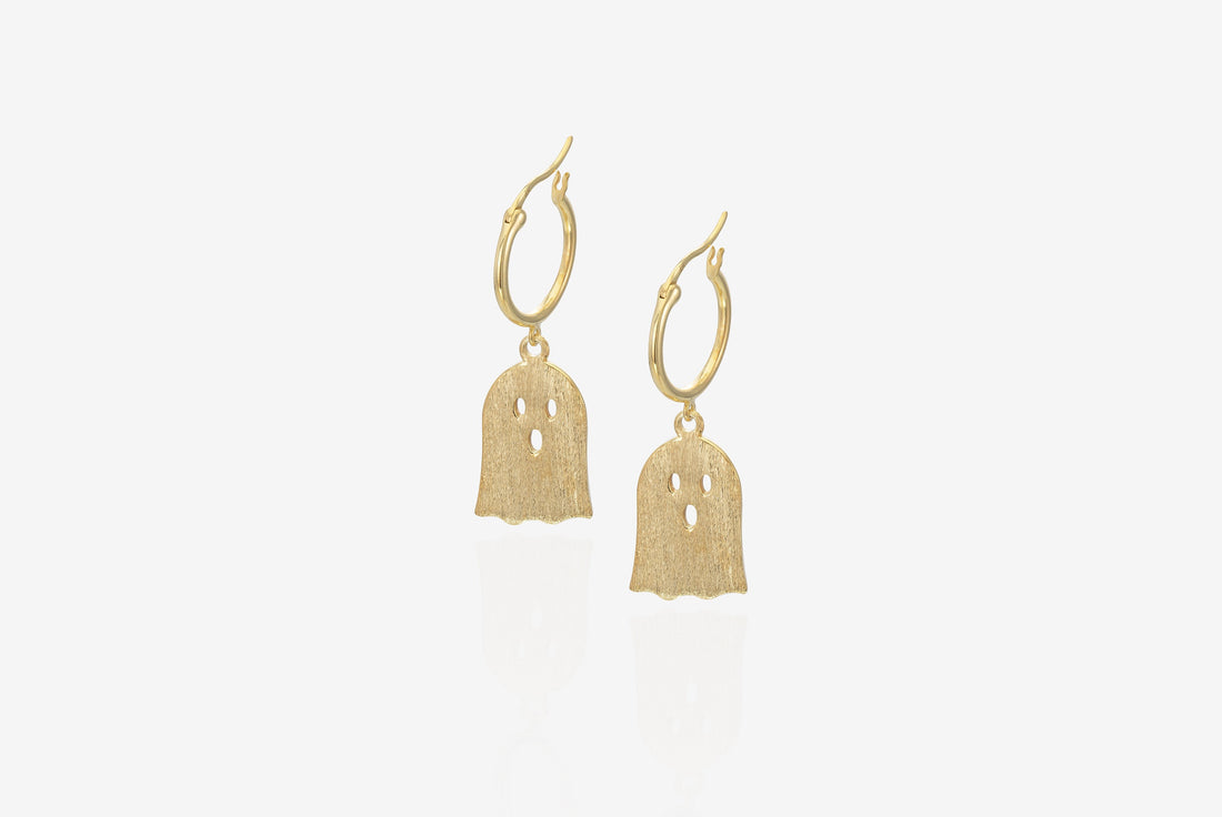 Halloween Hoop Earrings / 18K Gold Cute Ghost Earrings / Spooky Ghost Charm / Minimalist Hoop Earring