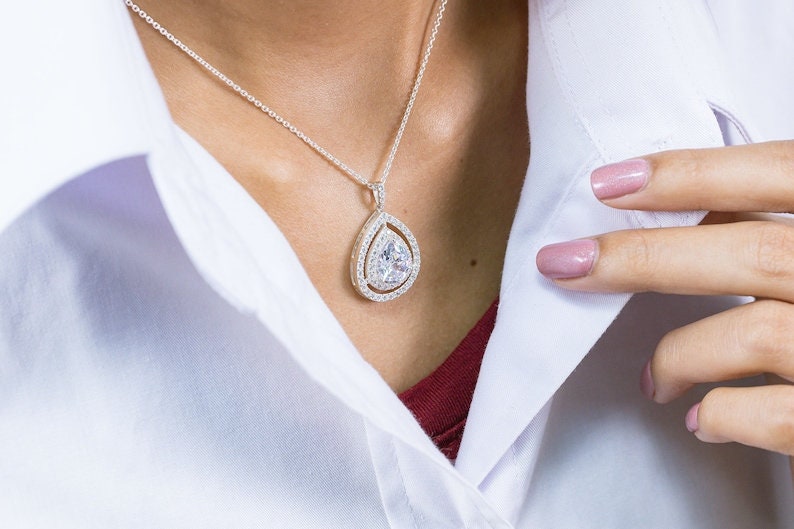 Teardrop Diamond Halo Necklace Pear Shaped Pendant Necklace Bridal Wedding Gift Anniversary Necklace Gift for Her Dainty Diamond Jewelry