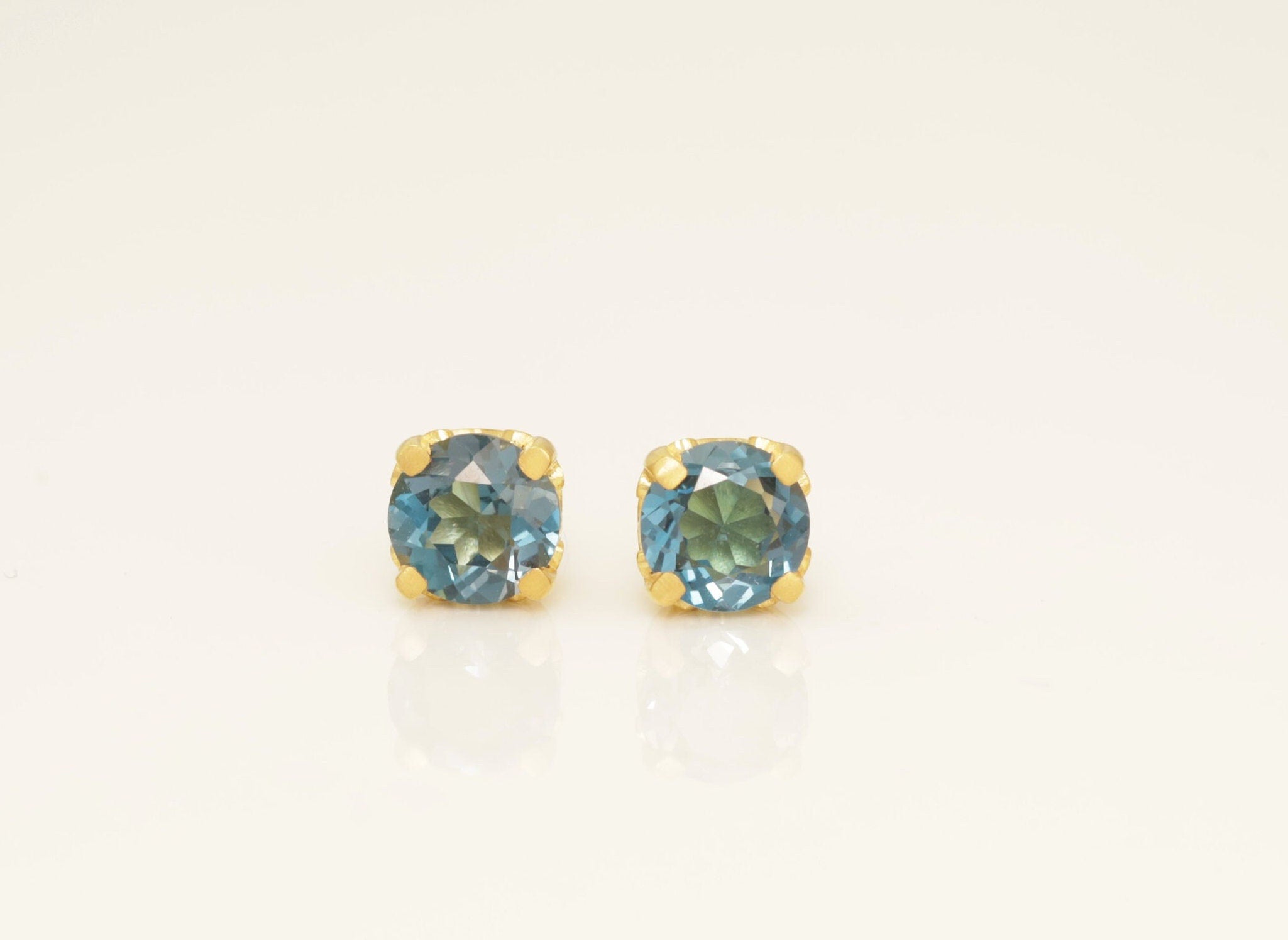 5.0mm London Blue Topaz Filigree Stud Earrings, December Birthstone Gift, Double Prong Filigree Studs Gift for Women