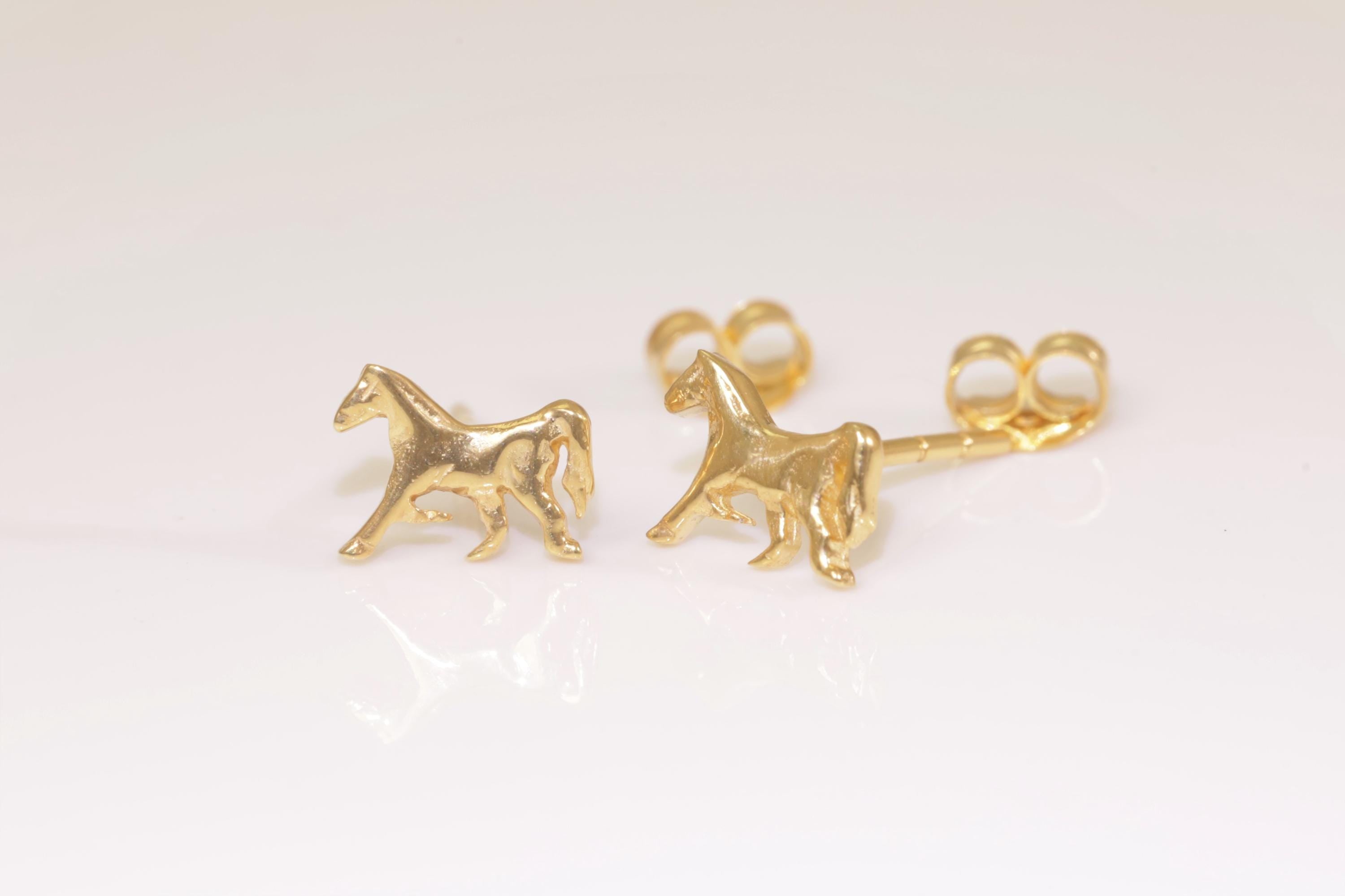 Horse Stud Earrings, Horse Stud Charm, Minimalist Horse Earrings, Animal Jewelry, Classic Earrings, Bridesmaid Gift