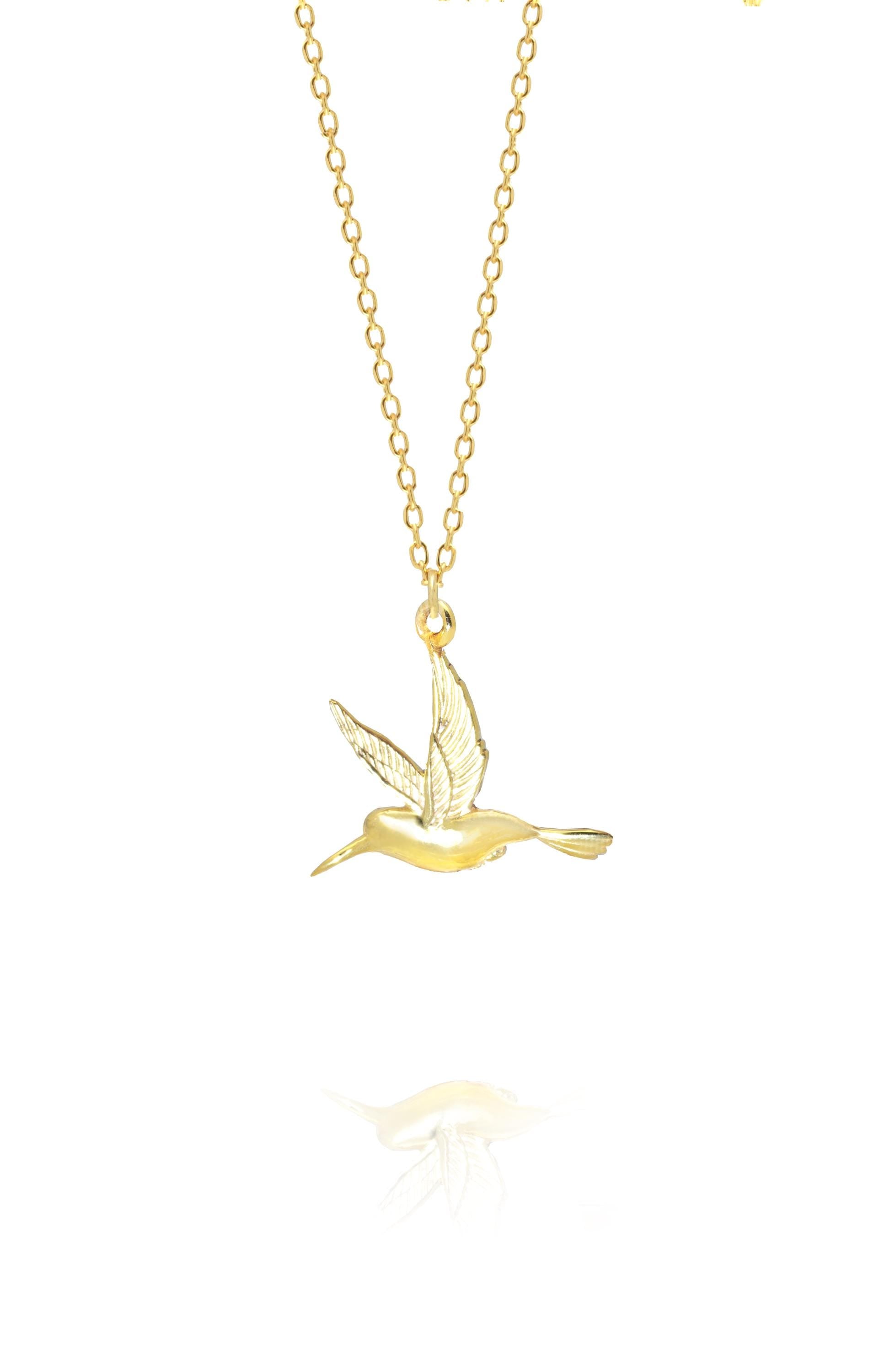 Humming Bird Pendent Necklace, Dainty Bird Necklace, Tiny Bird Necklace, Tropical Bird Jewelry, Christmas Jewelry Gift