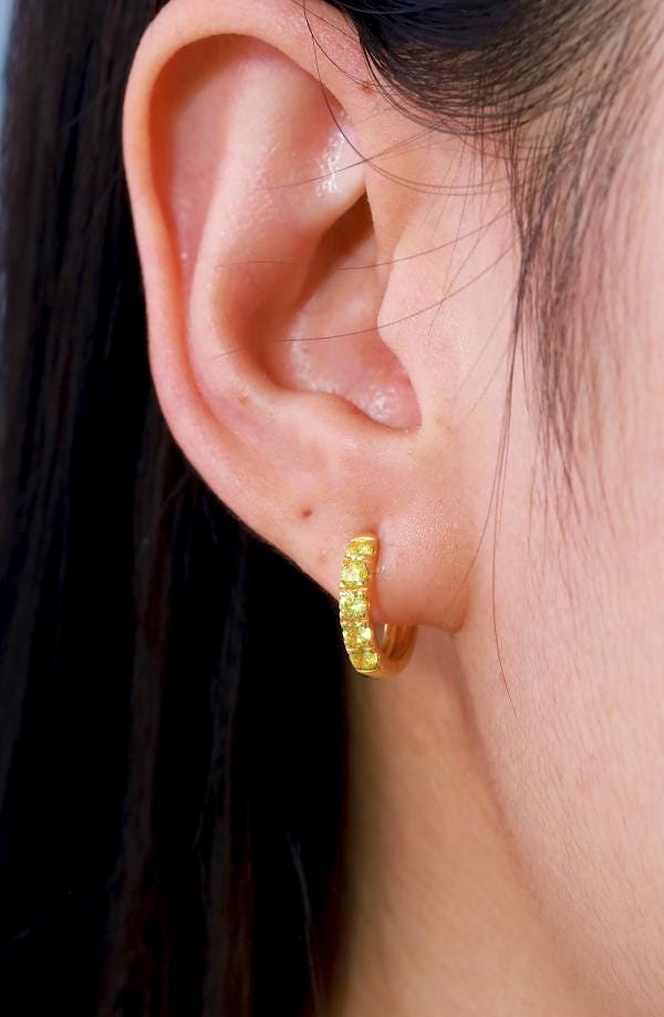 Five Stones Peridot Hoop Earring, August Birthstone Gifts, Huggie Hoops, Minimal Hoop Earring, In Stock