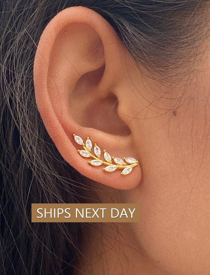 Marquise Unique Earring Climber / Ear Crawlers Earrings / Ear Climber Earring / Bridesmaid Gift / Minimalist Earrings / Valentine's Day Gift