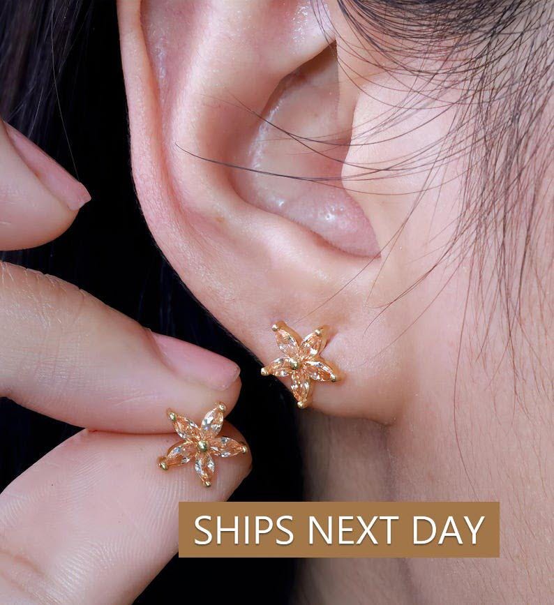 Citrine Flower Stud Earrings November Birthstone Jewelry Floral Studs Everyday Earrings Gift for Her Dainty Yellow Gemstone Earrings